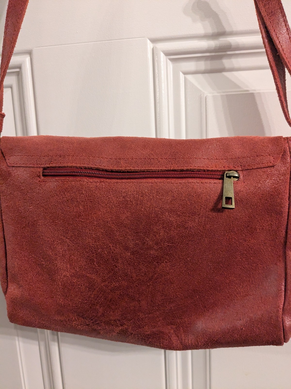 NWOT Vera Pelle Saddle Purse Red Leather Crossbody Snap Closure