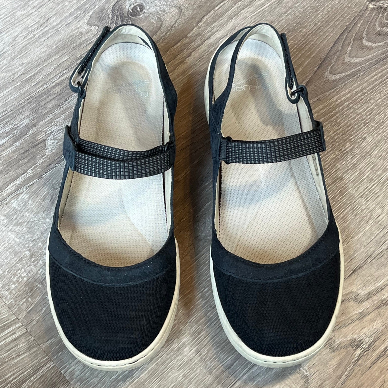 Dansko Black Leather Mesh Mary Jane Sneaker Women 38 Adjustable Strap 4426100300