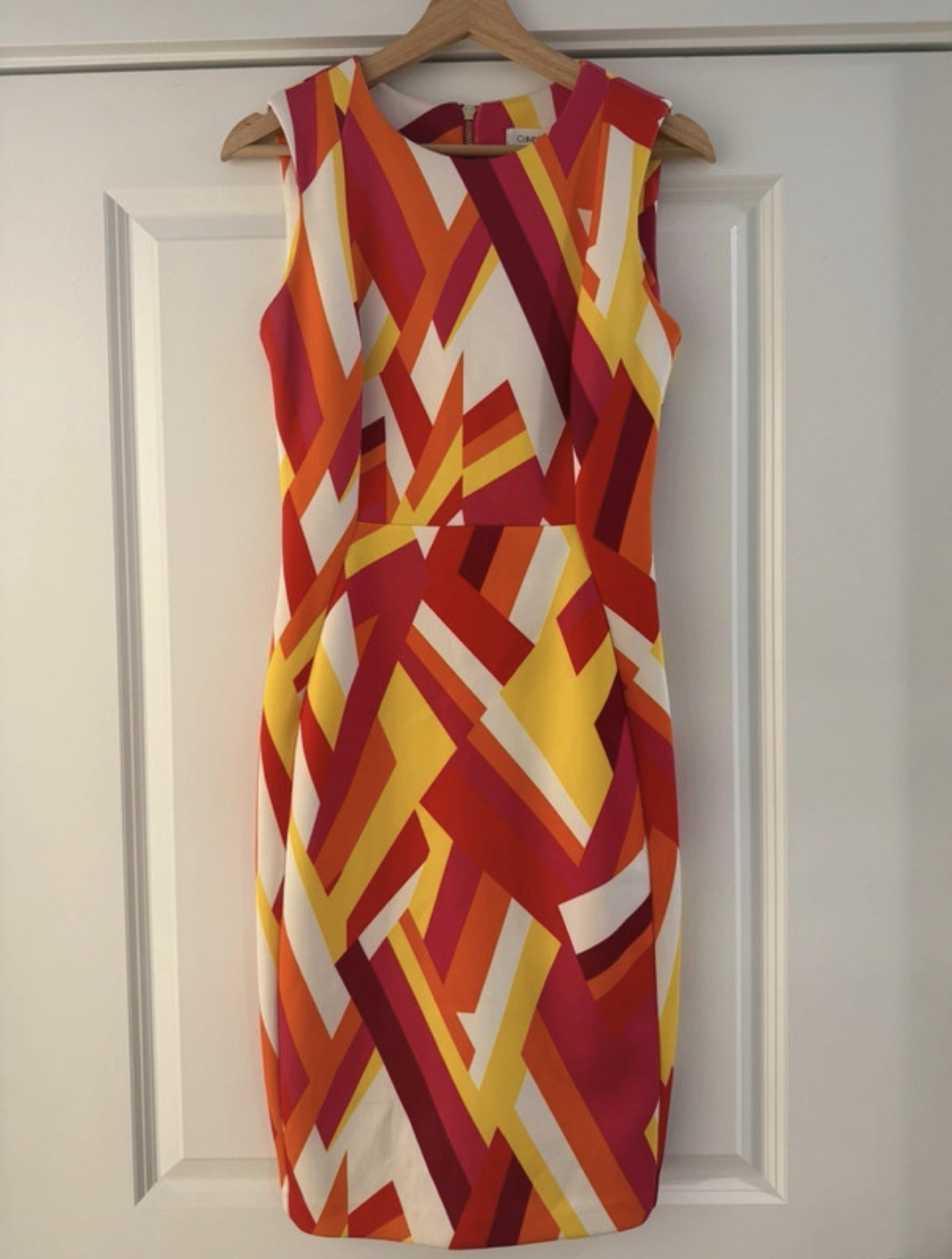 Calvin Klein Women’s Sheath Dress Sleeveless Geometric Round Neck Zip Size 4