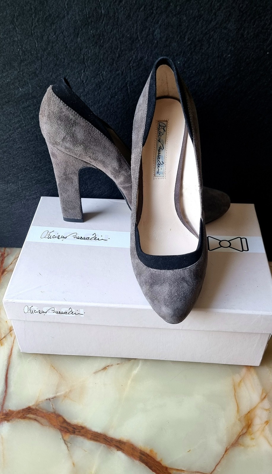 New and luxurious Luciano Barachini suede shoes: 39/12 cm