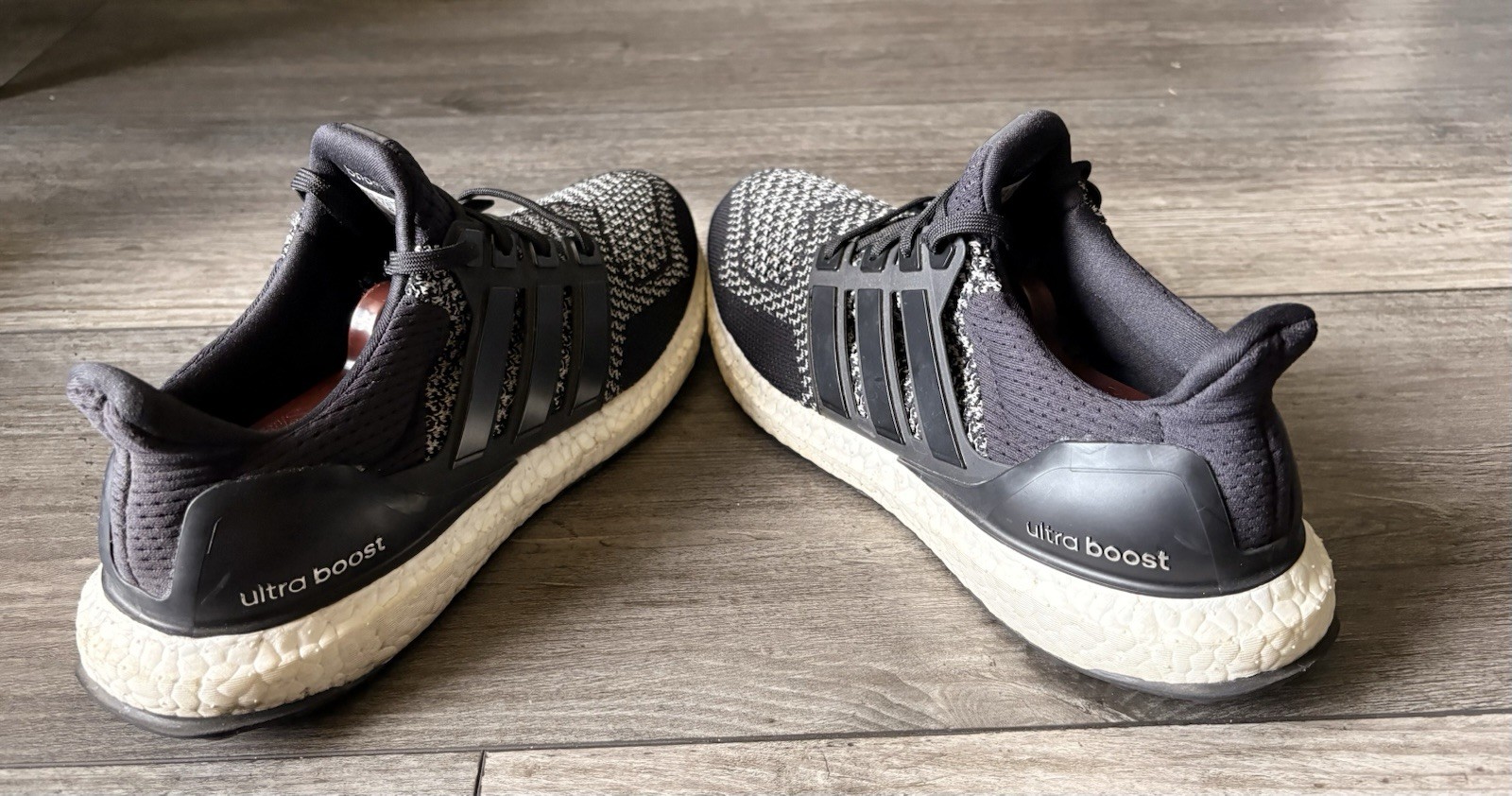Adidas UltraBoost 1.0 Limited Reflective Black White Sneakers AQ5561 Men Sz 8.5