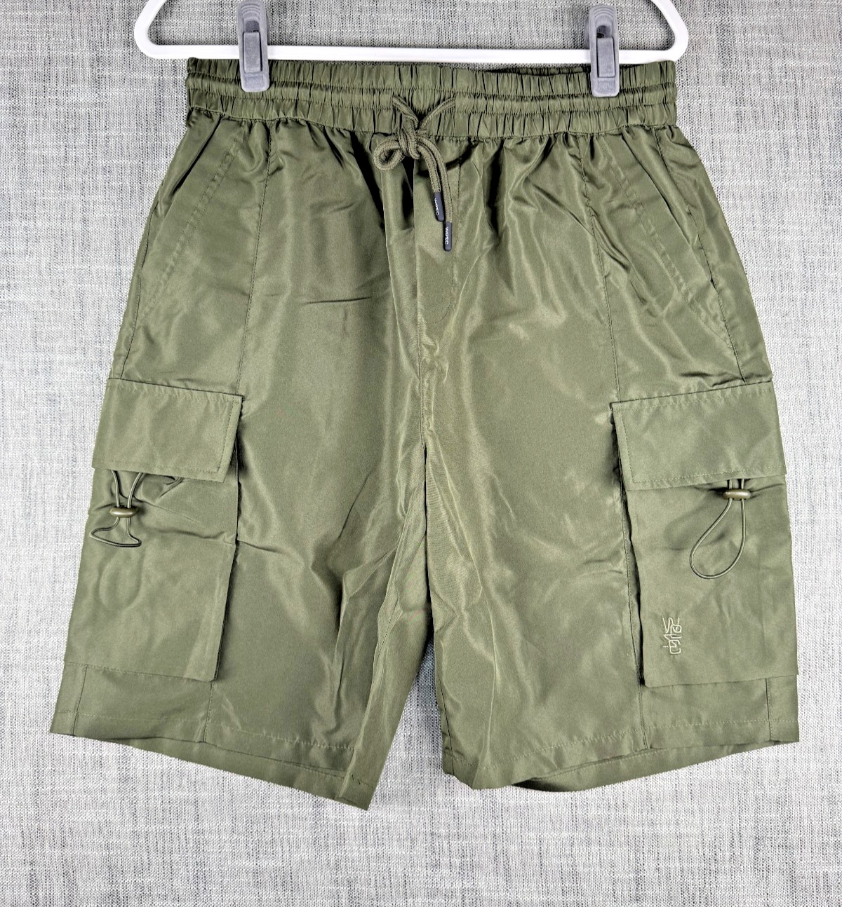 Size M (Women’s L) – WESC Nylon Cargo Wind Shorts Olive Green Lightweight NWT