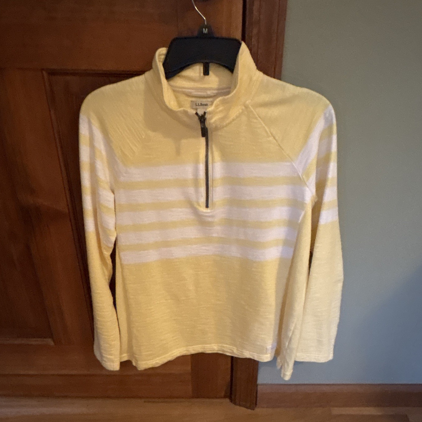 L.L.Bean Women’s 1/4 Zip Mock Neck Striped Knit Pullover Sweatshirt Size M