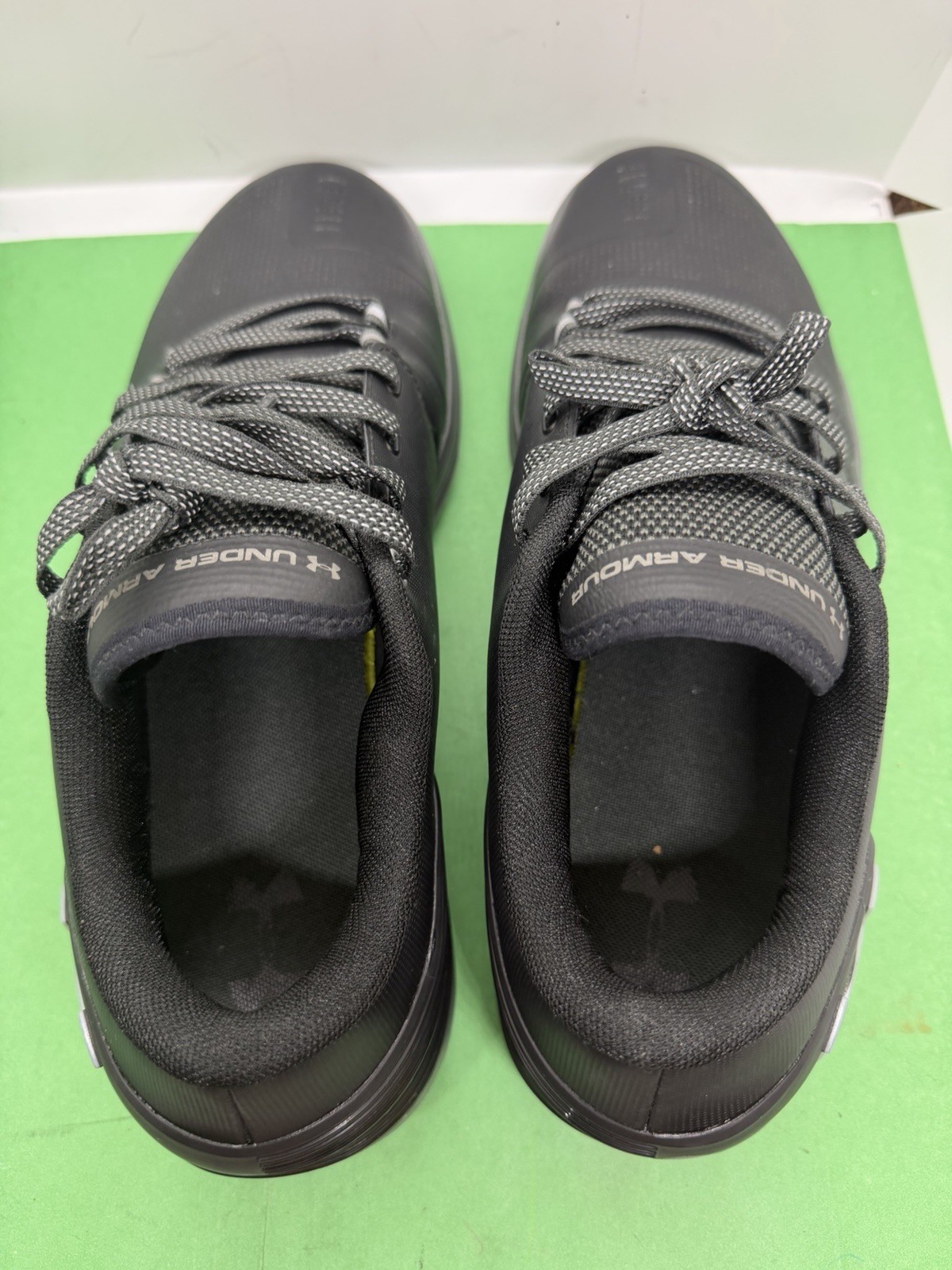 Under Armour Men’s Charged Commit 2 Athletic Training Shoes Sz US 13 EUR 47.5