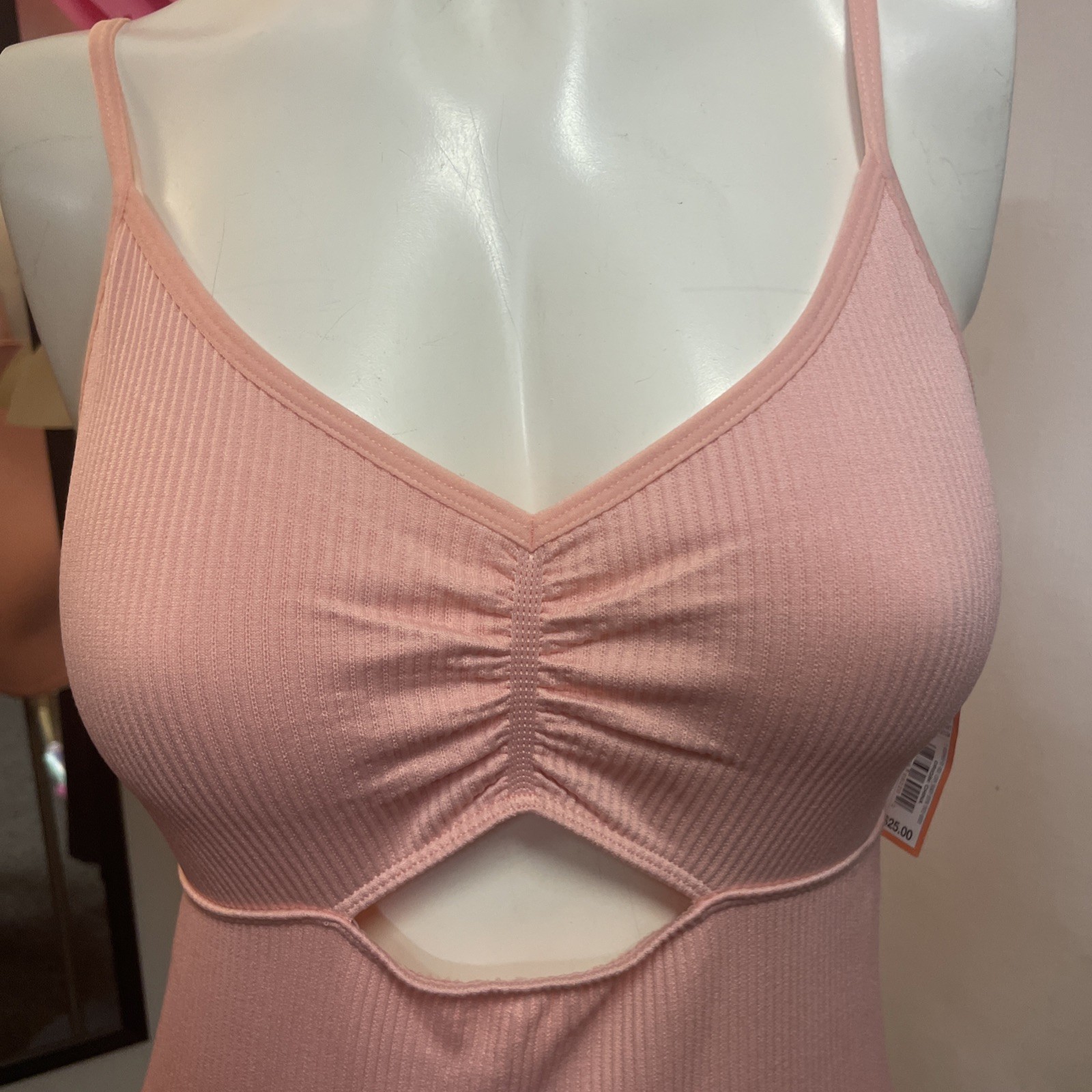 Colsie Pink Sleeveless Knit Stretch Jumpsuit V-Neck Women’s Size m
