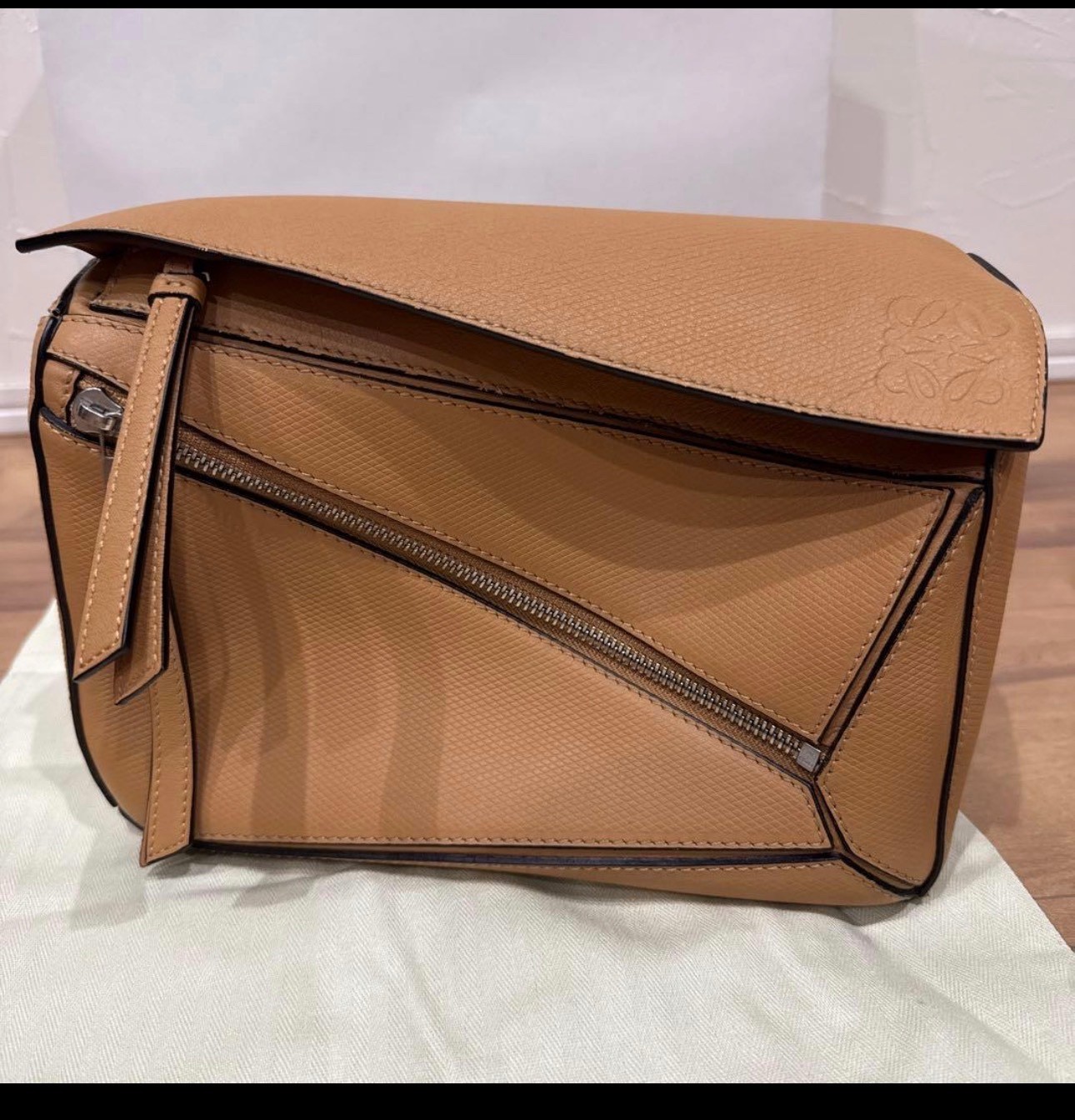 Rare LOEWE Puzzle Bumbag Small Tan Brown Unisex