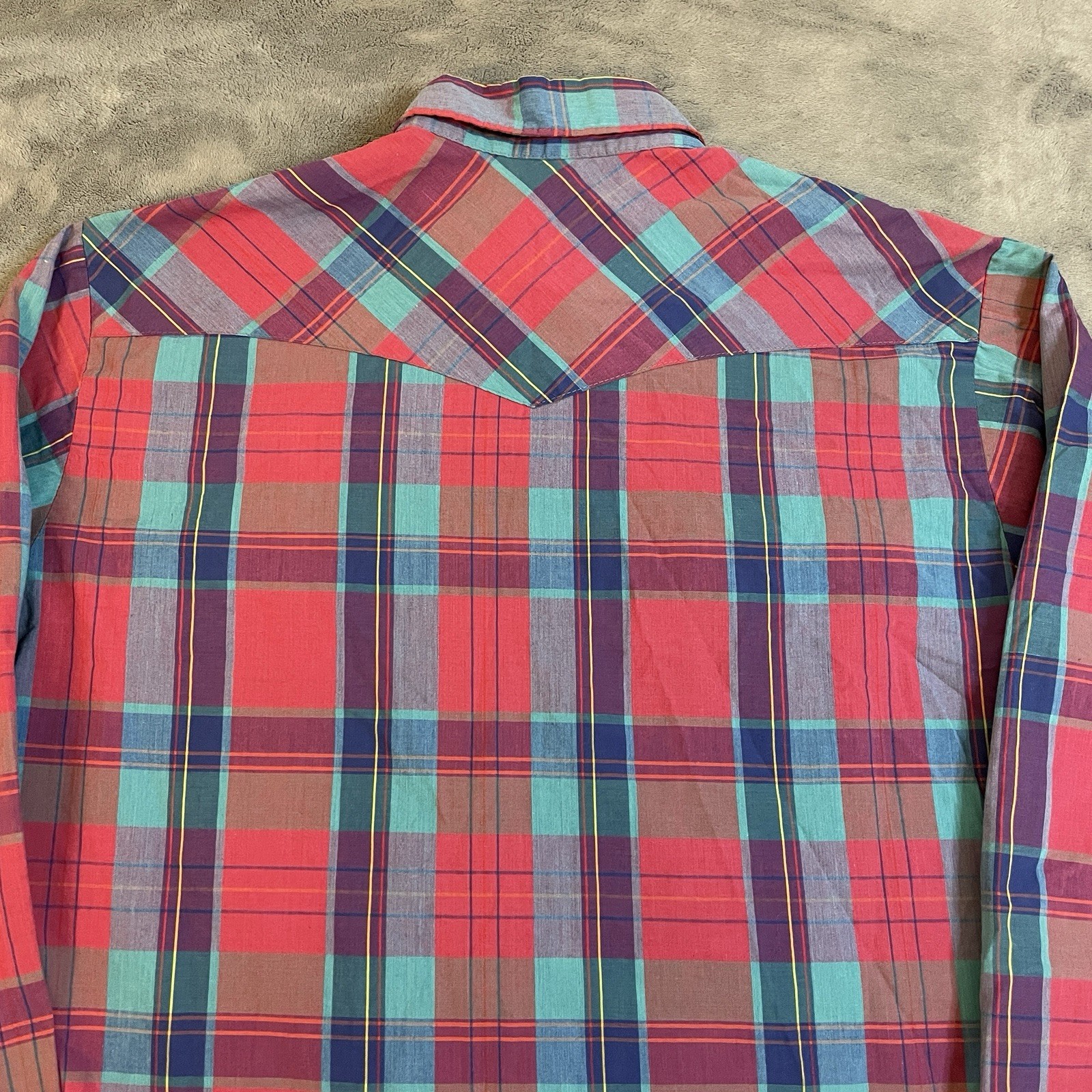 Vintage 90s Wrangler Western Button Up Shirt Men’s Medium Red Pearl Snap Buttons