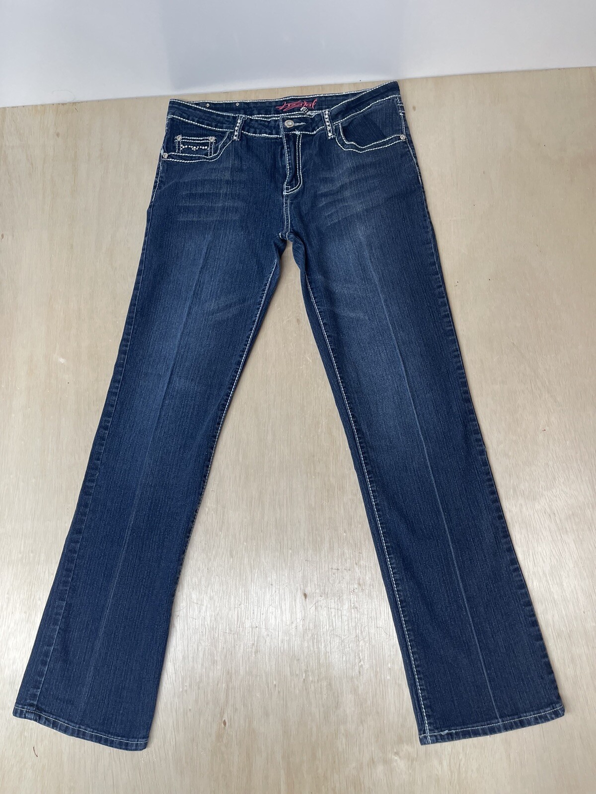 Krystal Jeans Womens Size 11 Approx 33×32 Straight Leg Mid Rise Bling Pockets