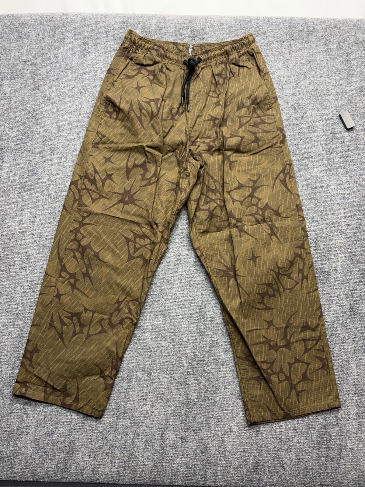 Volcom Men’s Small Olive Green Tribal Print Elastic Waist Pants Cargo Casual