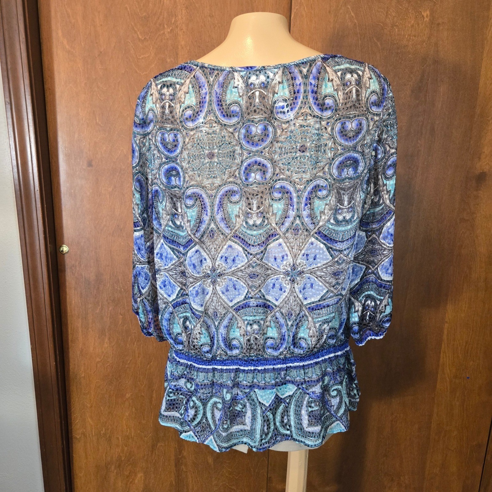 Chicos Silk Blend Womens Blouse Blue Size 2 Sheer Paisley Smocked Peplum