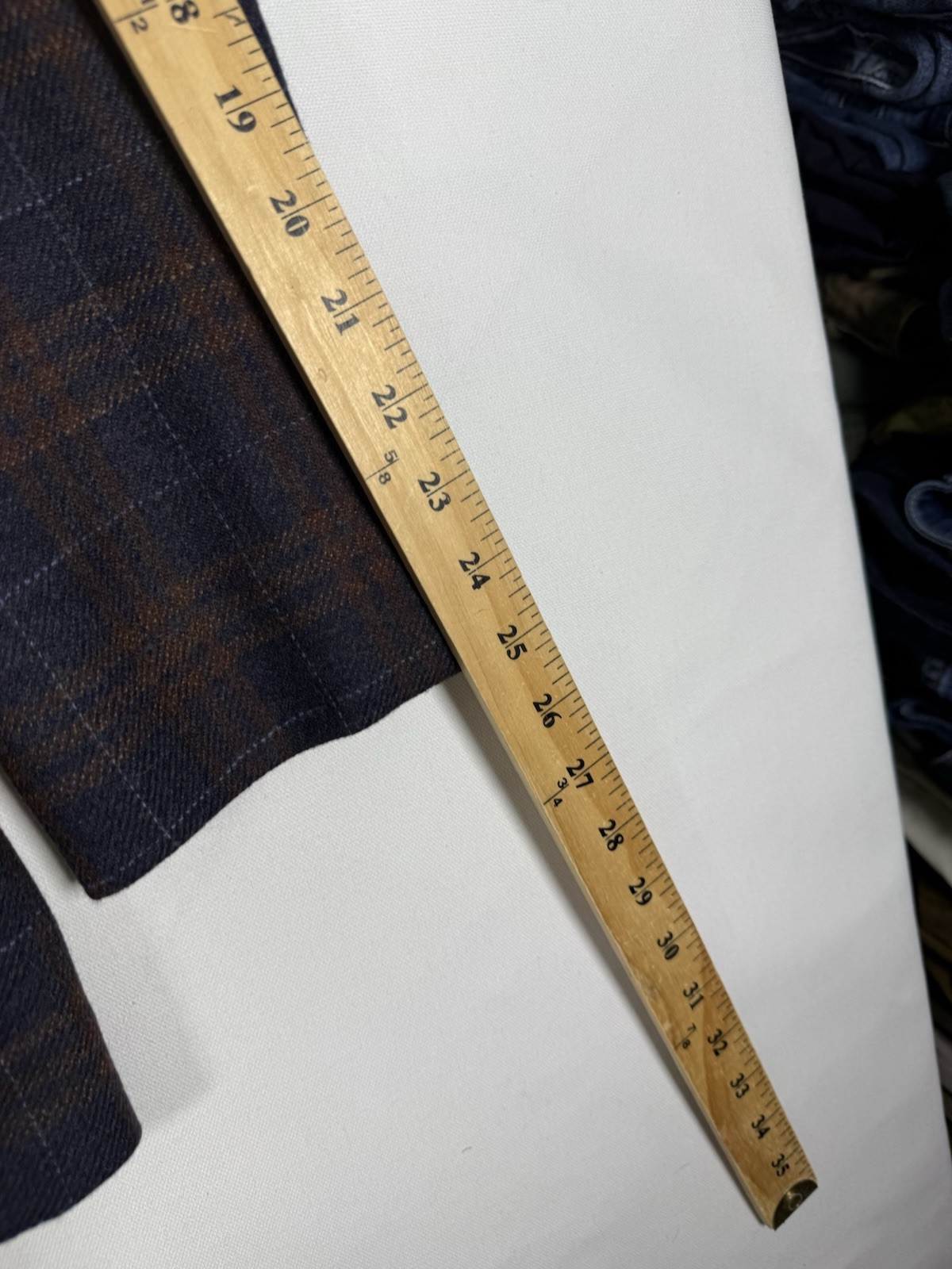 Joseph A Bank Men’s 40R Wool Plaid Jacket Blazer Patch Pocket Dual Vent EUC