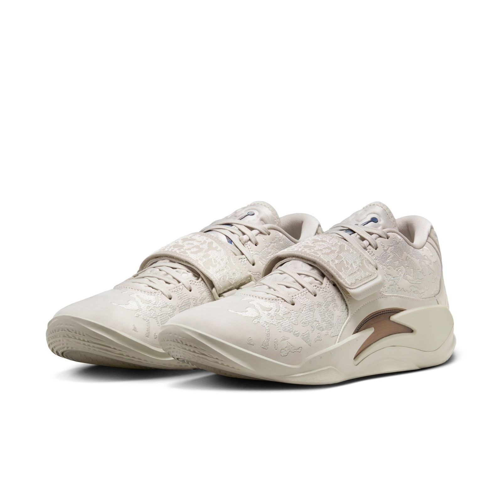 JORDAN ZION 3 PF M.U.D. LIGHT BONE SAIL