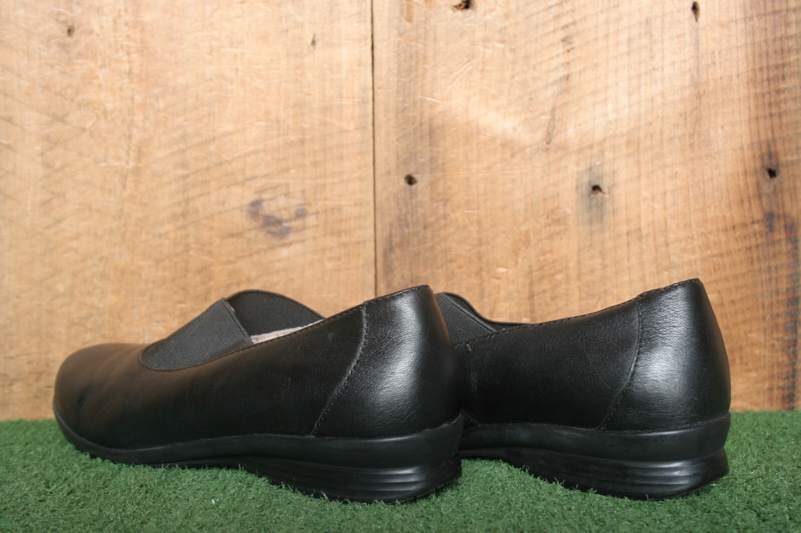 DANSKO ‘Ann’ Black Leather & Elastic Gore Loafers EUR 37 | US 6.5-7 (Defect)
