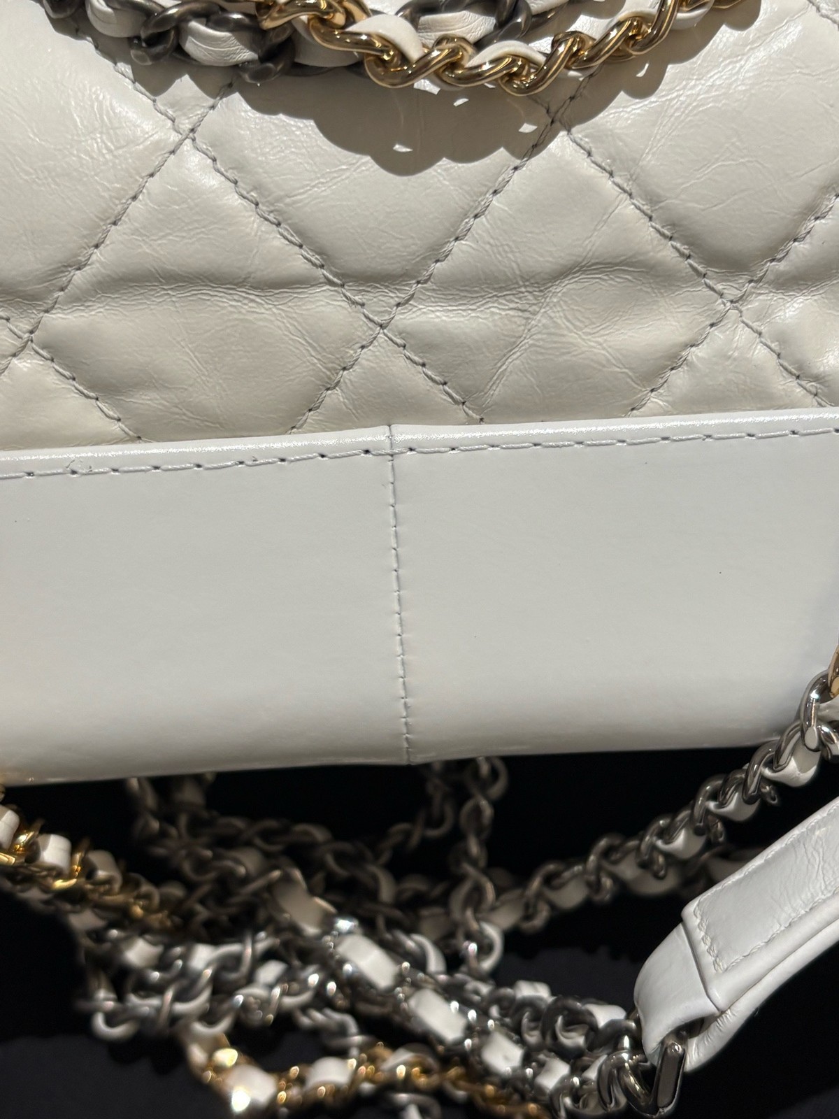Chanel Pre-Owned Authentic Hobo Bag 20*15*8cm Free Tracked Shipping