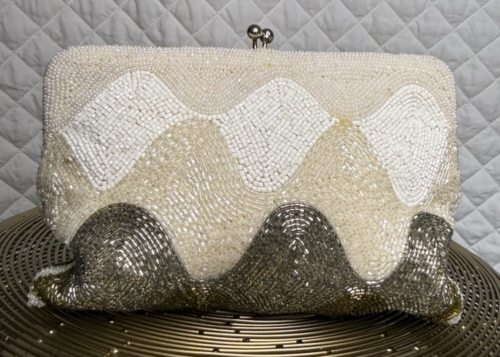 Vintage Prom Beaded Clutch Purse Wavy Pattern Metallic Shimmer Glass Seed Beads
