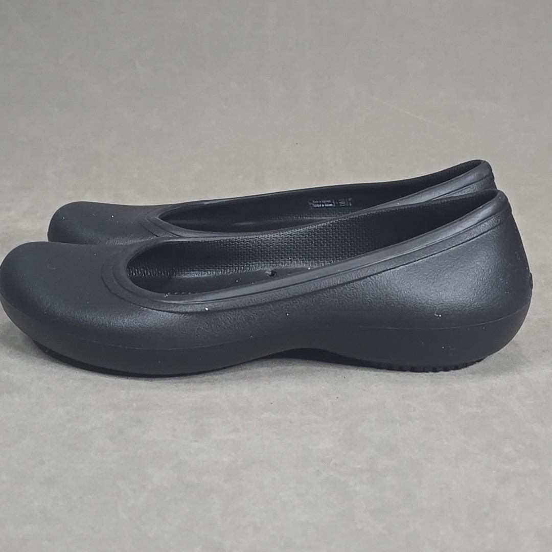 CROCS At Work Iconic Comfort Ballet Flats Black Women’s 7 Nurse 205074