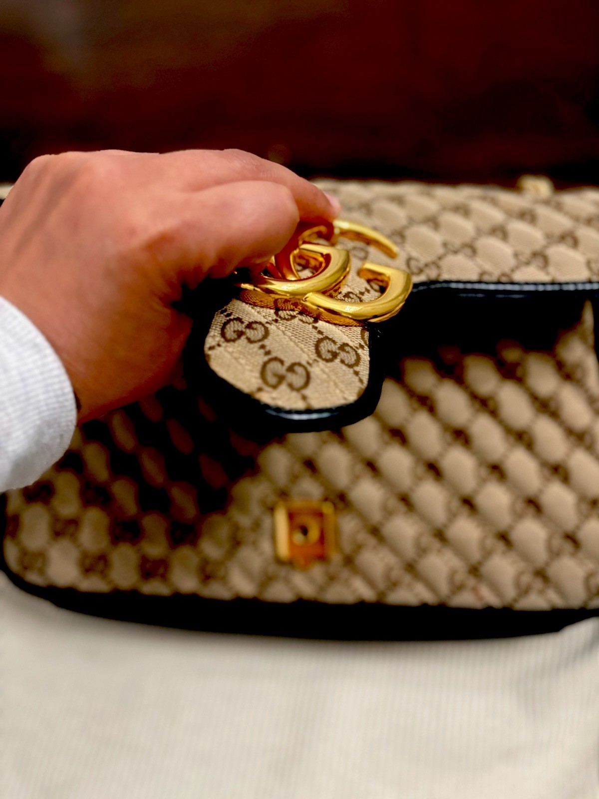 Gucci GG Marmont medium shoulder bag