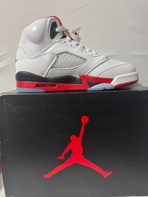 Nike Air Jordan 5 Retro OG Mens Size 6 M / 7.5 W Fire Red Black Tongue
