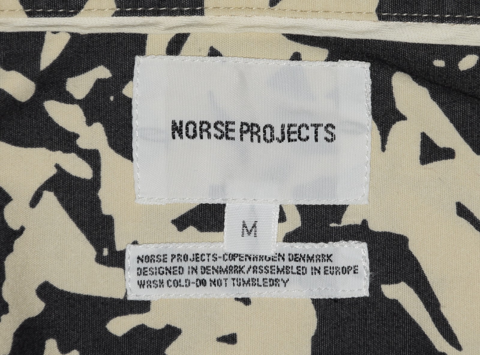 NORSE PROJECTS ANTON BROKEN LEAF LONG SLEEVE SHIRT SIZE M / Slim P2P 21″ MINT