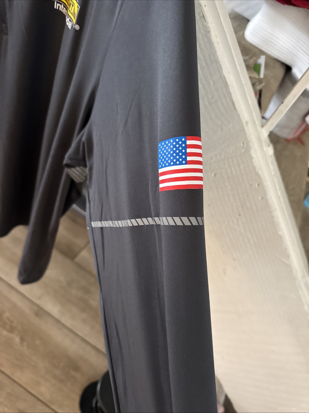 JB Hunt Intermodal 2xl Long sleeve