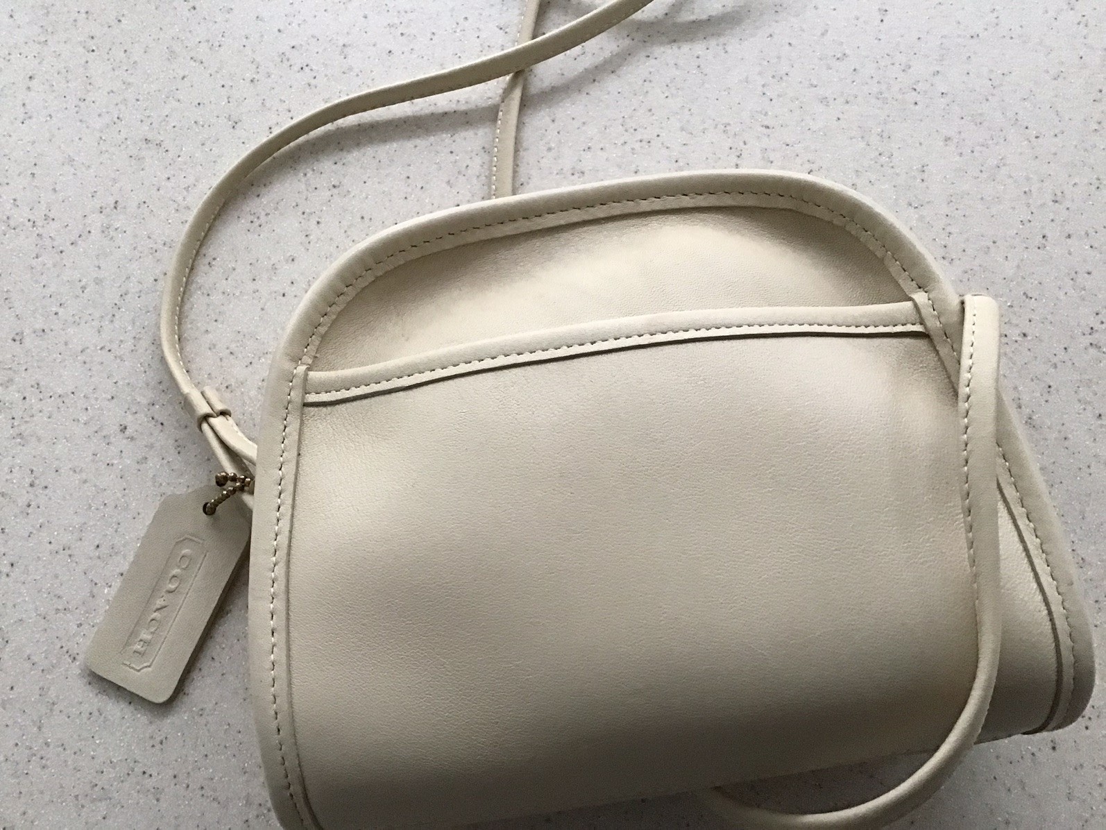 Rare VTG Coach 9017 Cream Leather Abbie Crossbody Shoulder Bag
