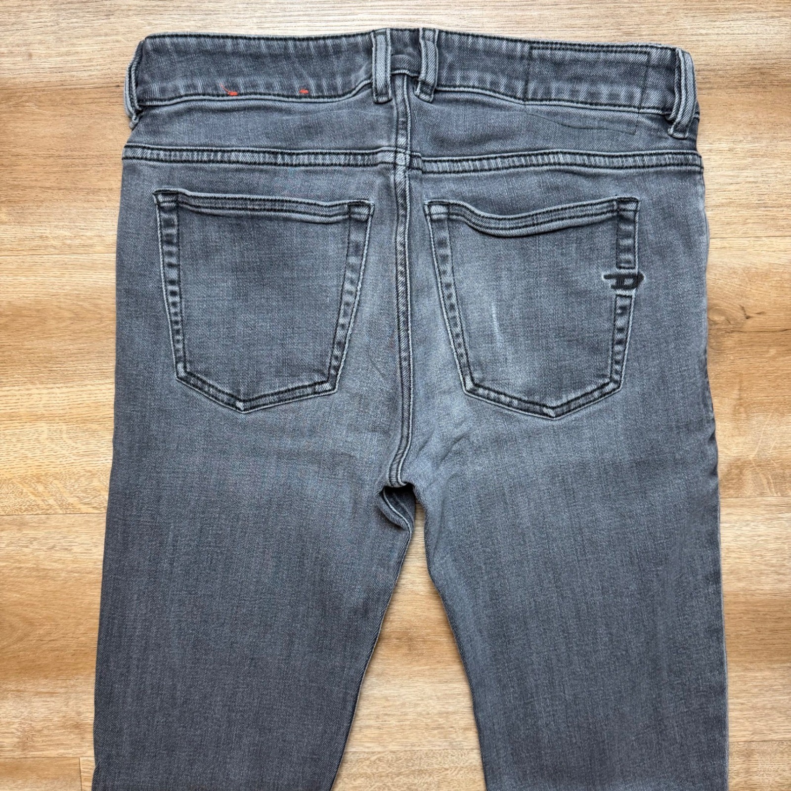 Diesel 1979 Sleenker Jeans Men 28×32 Grey Skinny Fit Stretch Denim Pants 09D42