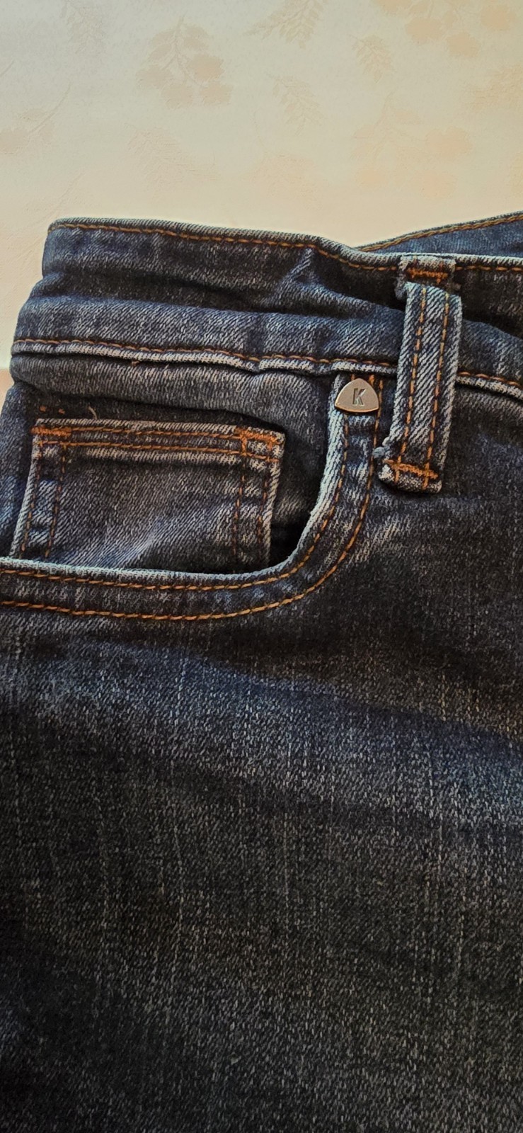 KUT from the Kloth Women’s Bootcut Dark Wash Blue Stretch Jeans 10P Petite