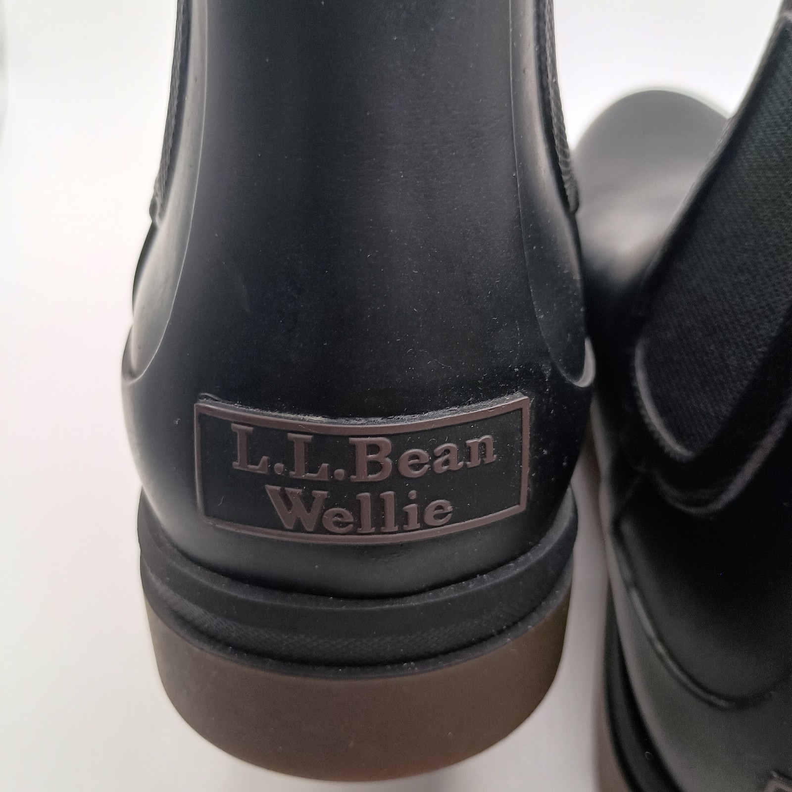 L.L. Bean Women’s Size 6 Black Rugged Wellie Rubber Chelsea Mud Rain Boots