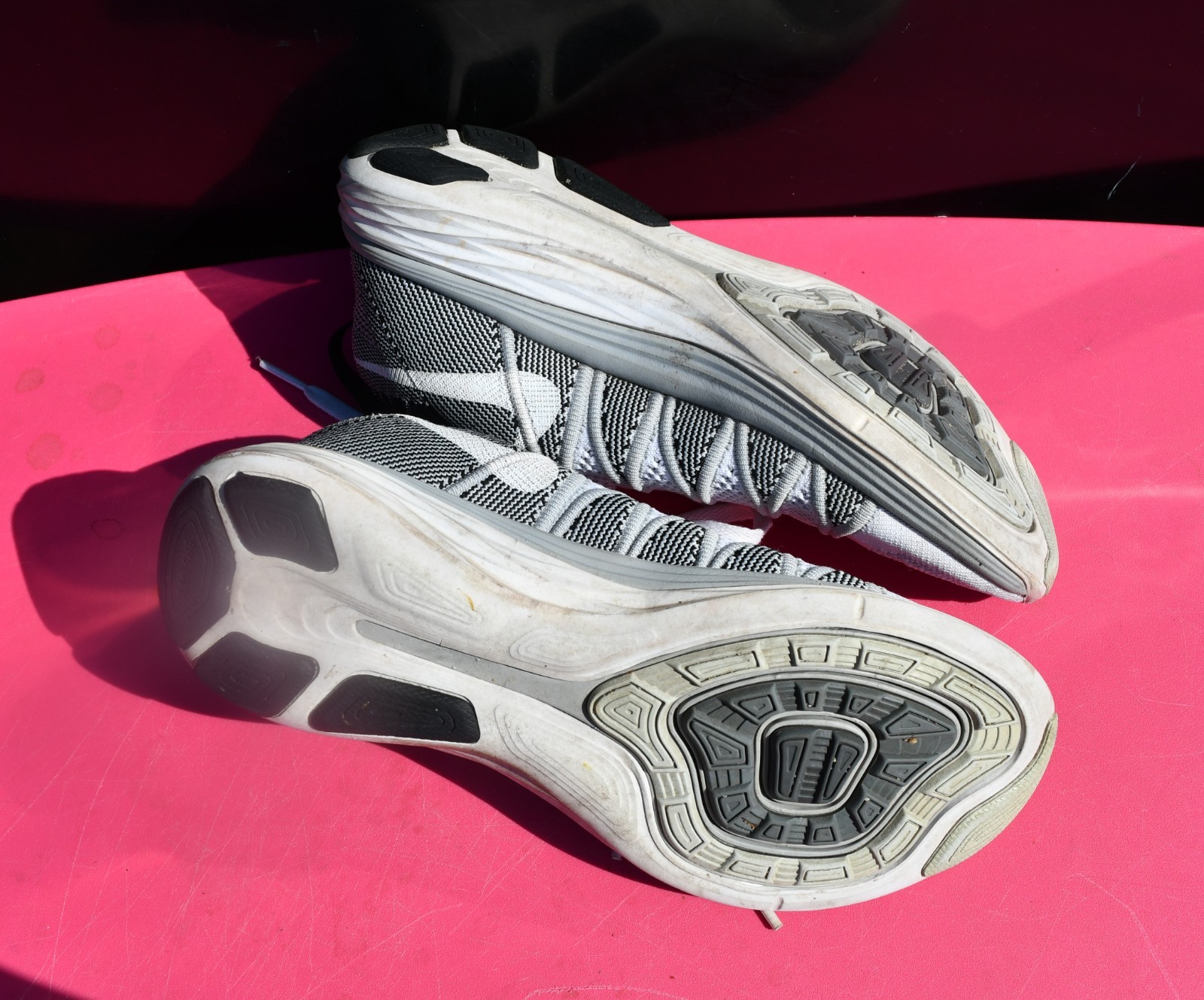 Women’s Nike Flyknit Lunar 2 Wolf Grey/Black/White 620658-100 Size 8.5 / UK Sz 6
