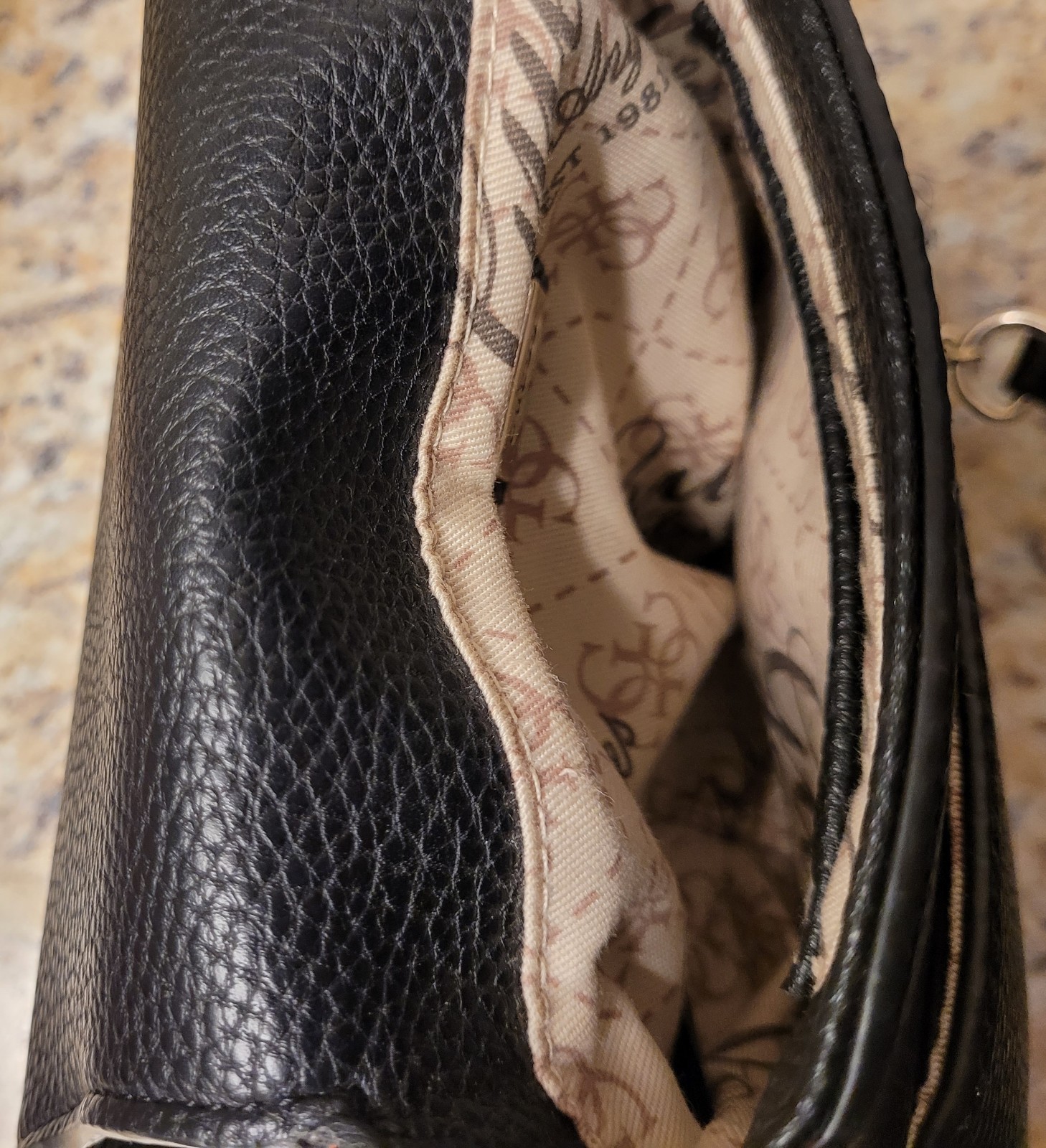 Guess 1981 Petite Cate Crossbody