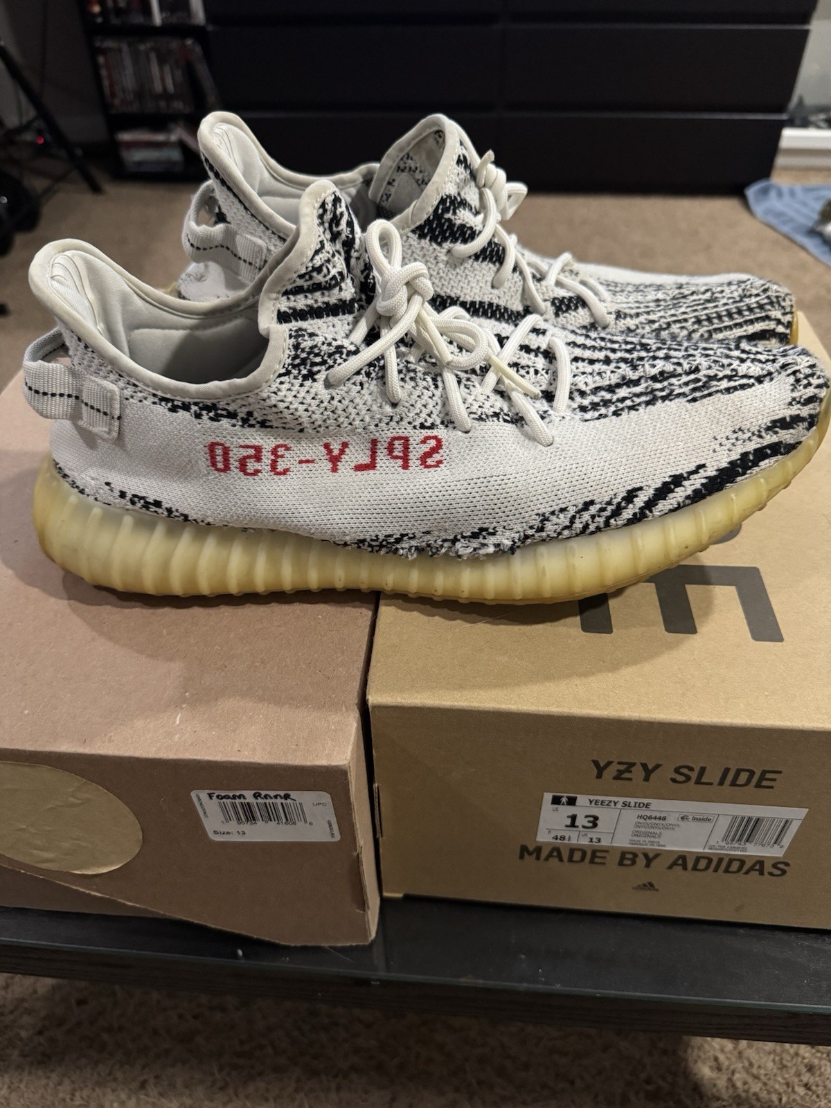 adidas Yeezy Boost 350 V2 Zebra White/Core Black/Red Low Top Primeknit CP9654