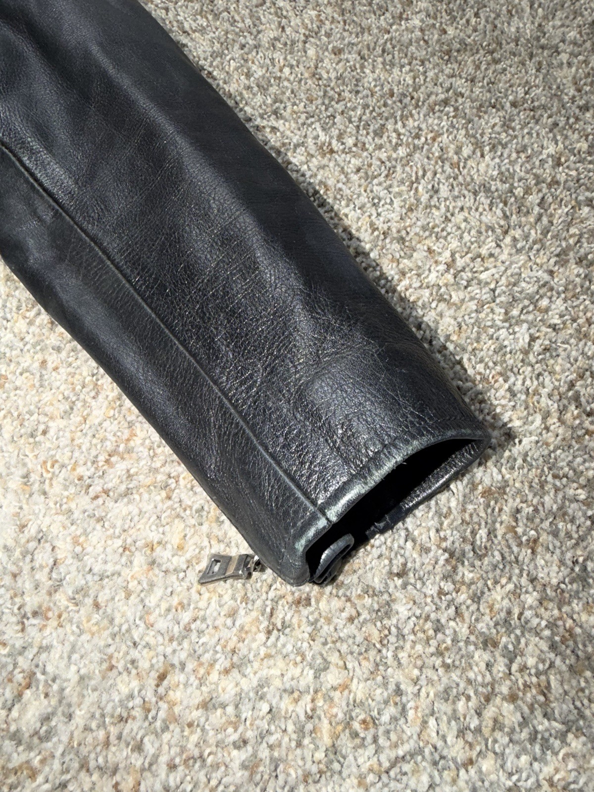 Flying Bikes Oakwood Leather Jacket Size L Black NY Chapter 3M Thinsulate