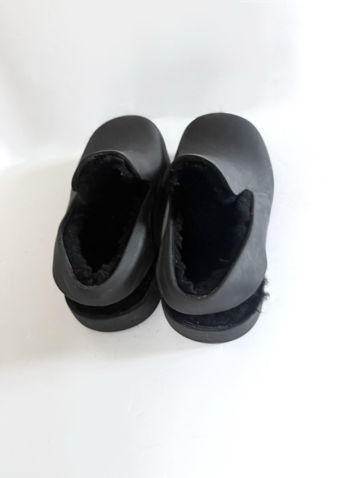 Bottega Veneta Puddle Slingback Sandal Clog Slides Shearling Black Rubber Size 8