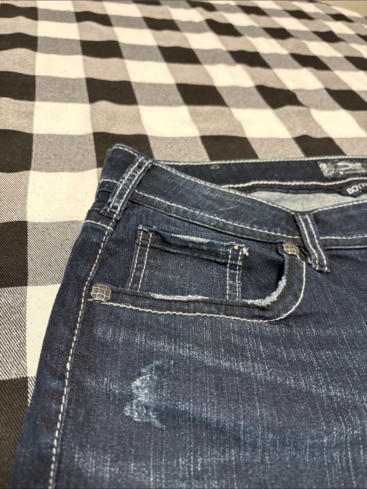 Silver Jeans Boyfriend Fluid Denim Jeans Distressed Stretch Dark 32 x 29/31.5