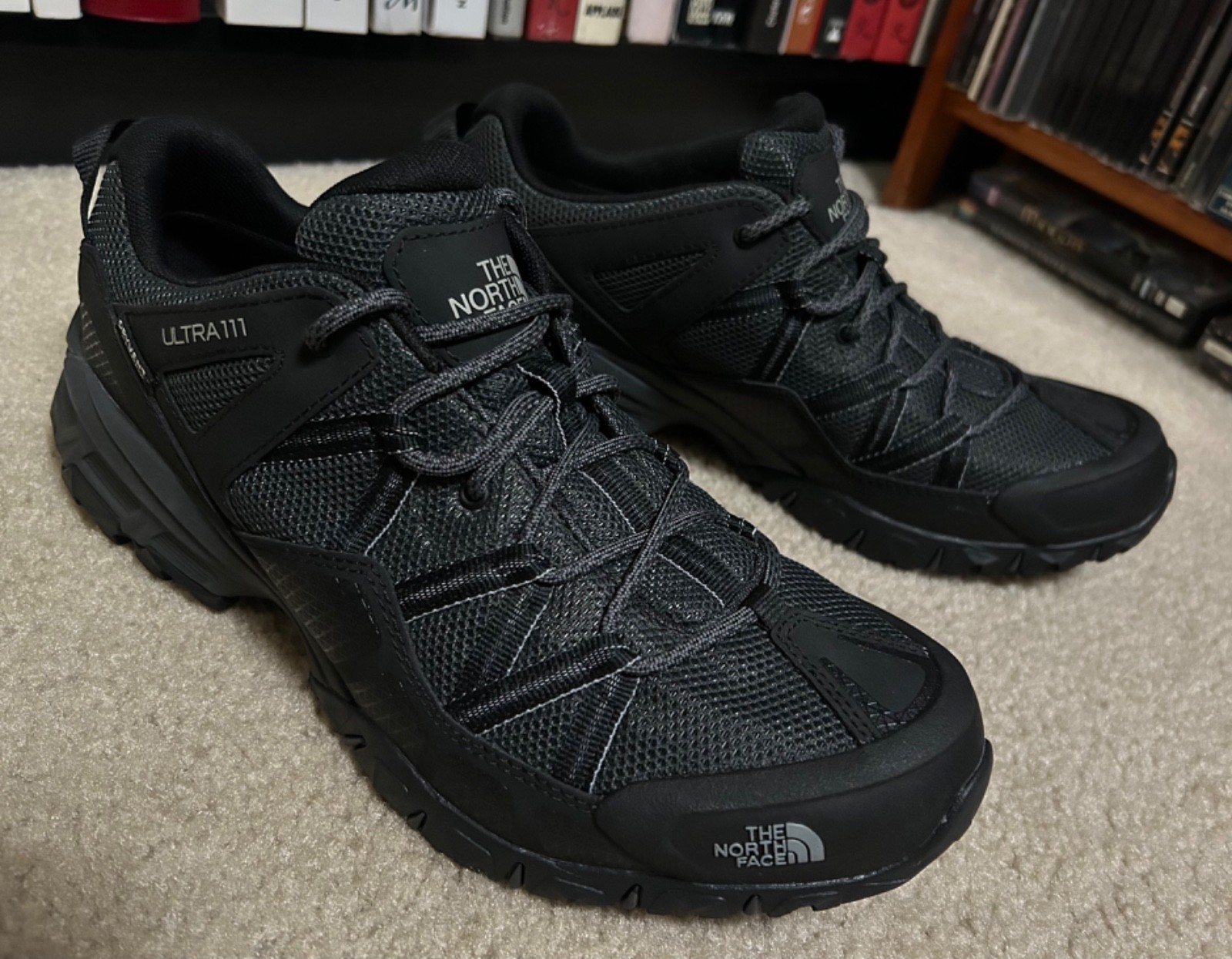 The North Face Ultra 111 Mens SIZE 10 Trail Hiking Shoes Dark Shadow Gray/Black