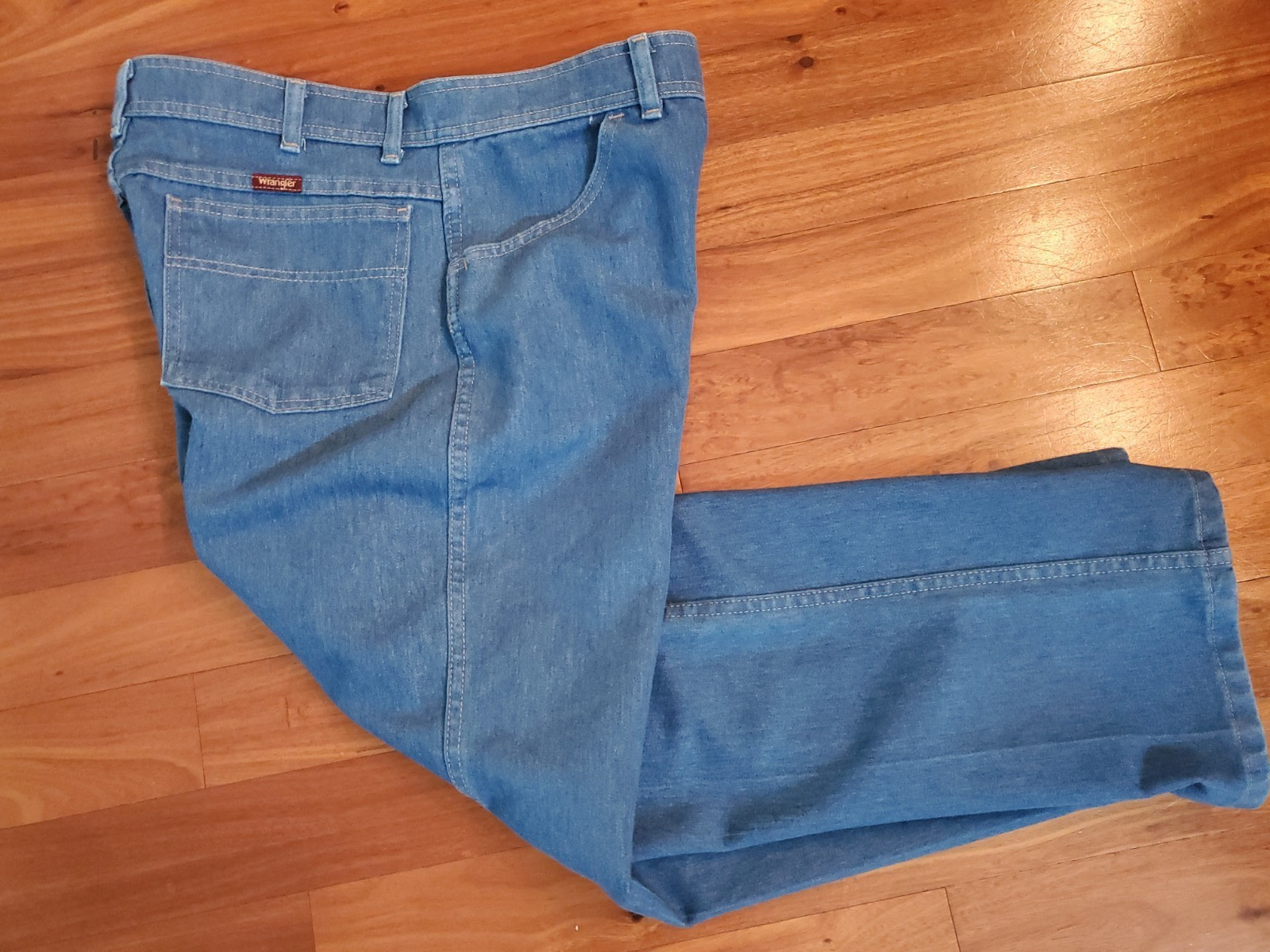 Wrangler 36 x 30 Men’s Cotton Blend Blue Denim Straight Reg. Fit Jeans, 5-Pocket
