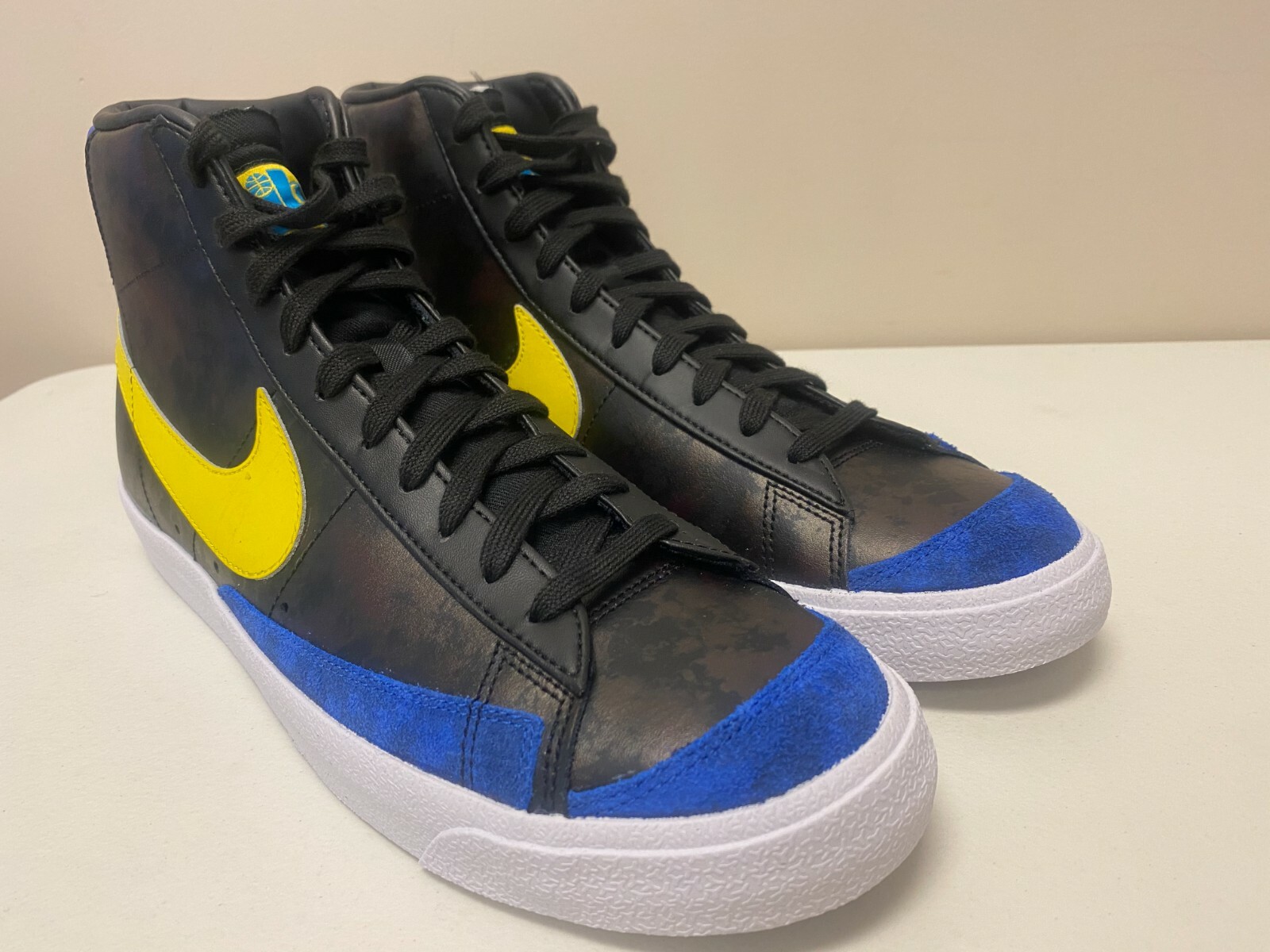 Mens Size 12 Nike Blazer Mid ’77 VNTG Peace, Love & Basketball DC1414 001