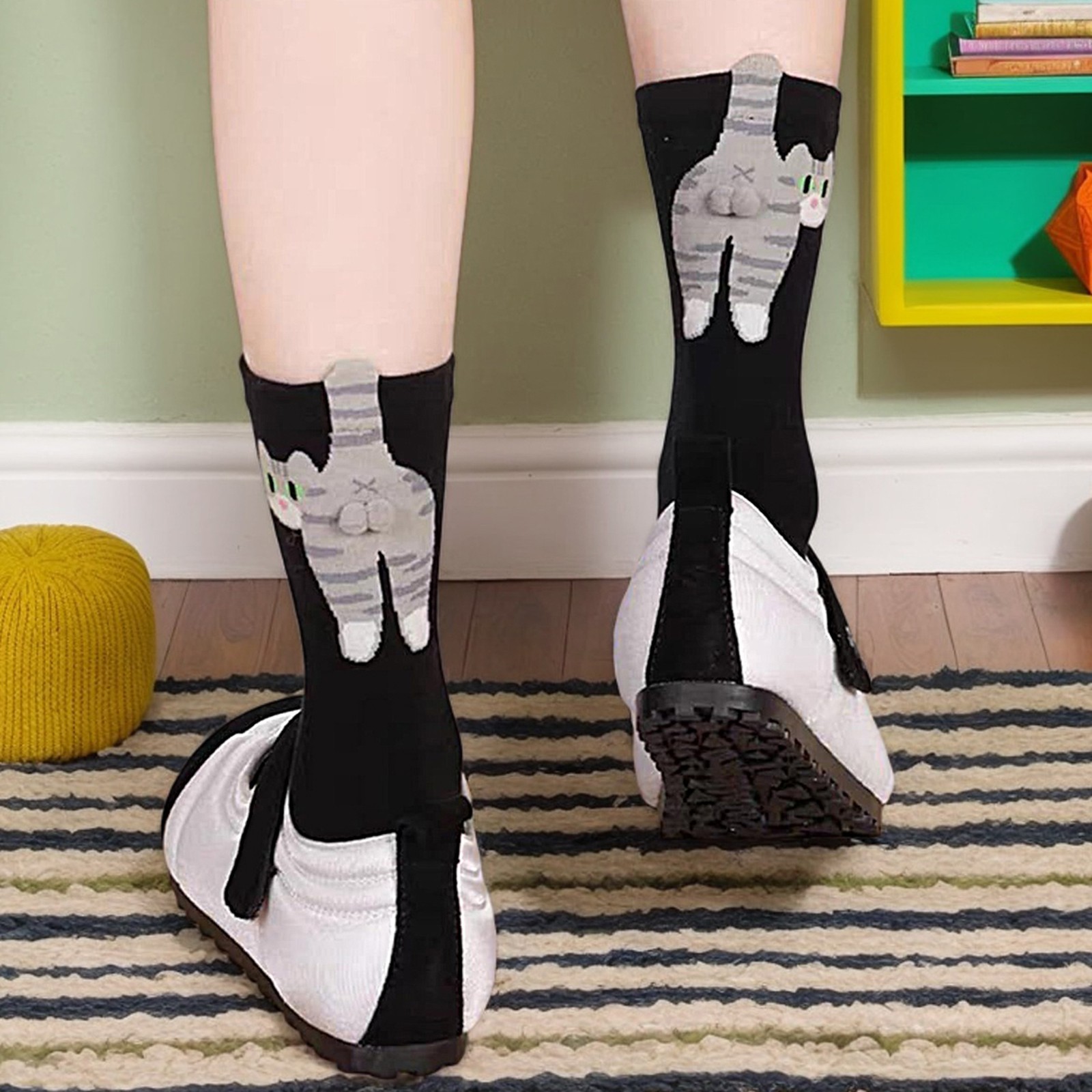 2 Pair Women’s Cute Cat Socks, Funny Novelty Animal Cat with Balls Socks Gift
