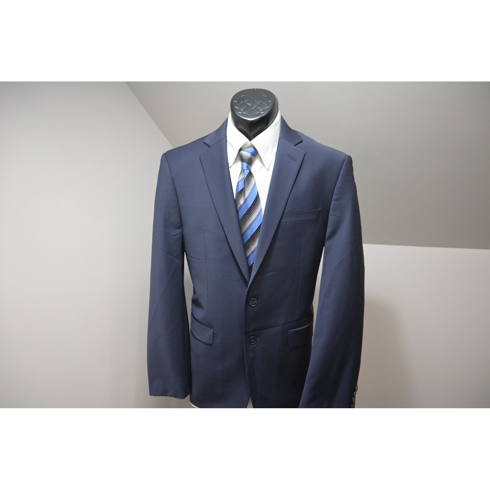 Calvin Klein 2-Piece Suit Men Size 40R Pants 33×30 Blue Slim Fit Stretch EUC
