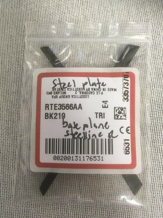 Oakley OEM Earsocks BLACK RUBBER OX8097 OX3222 OX3232 OX8103 Steel Line Plate