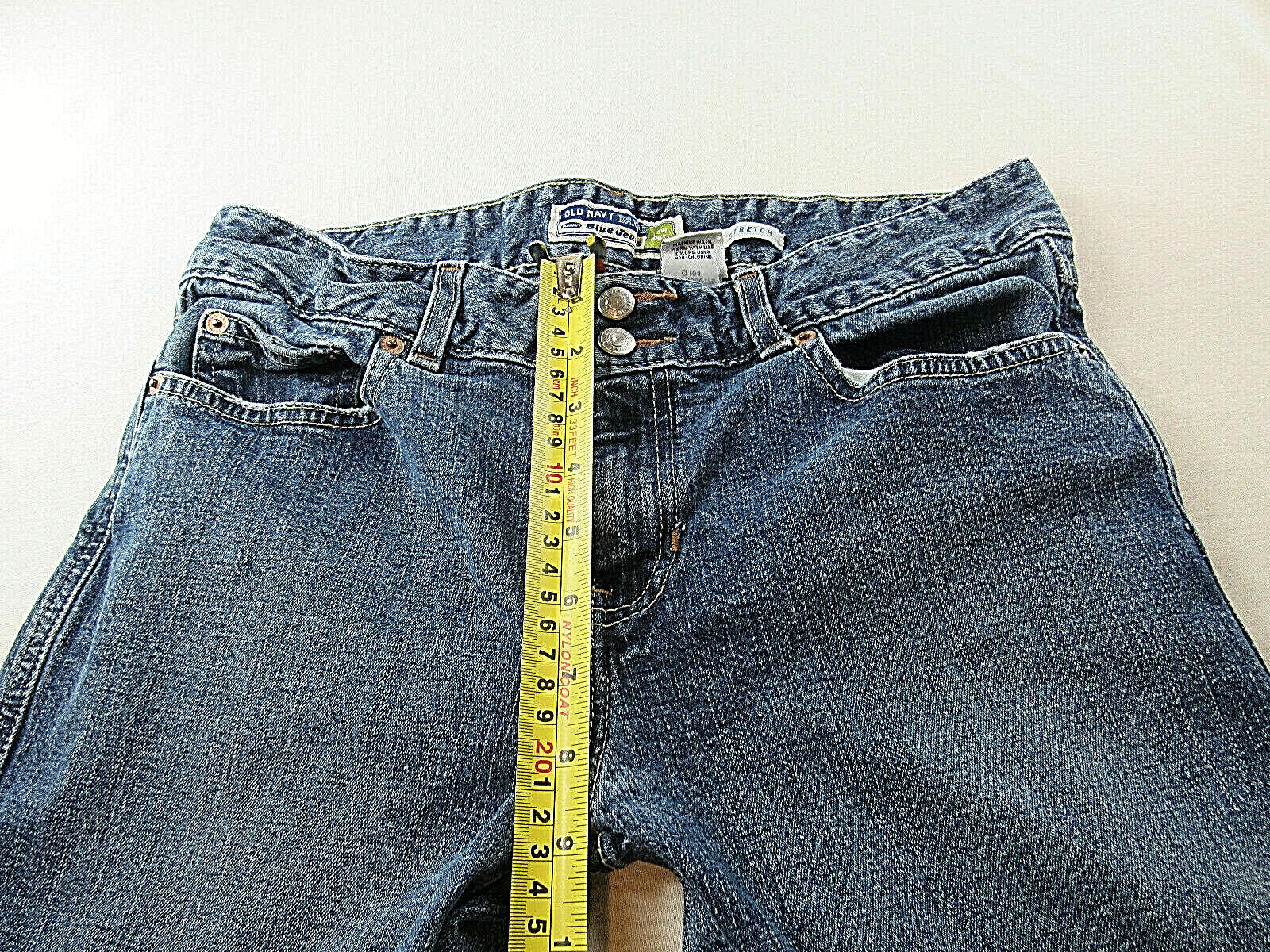 Old Navy Womens 8 ( 31W x 26L ) Low Waist Cropped Jeans Stretch