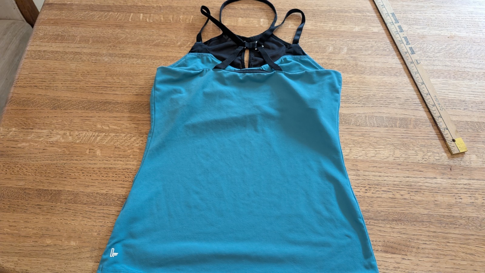 Fabletics Racerback Athletic Tank Top Built in Bra Fitness Mesh Cut Women’s XS