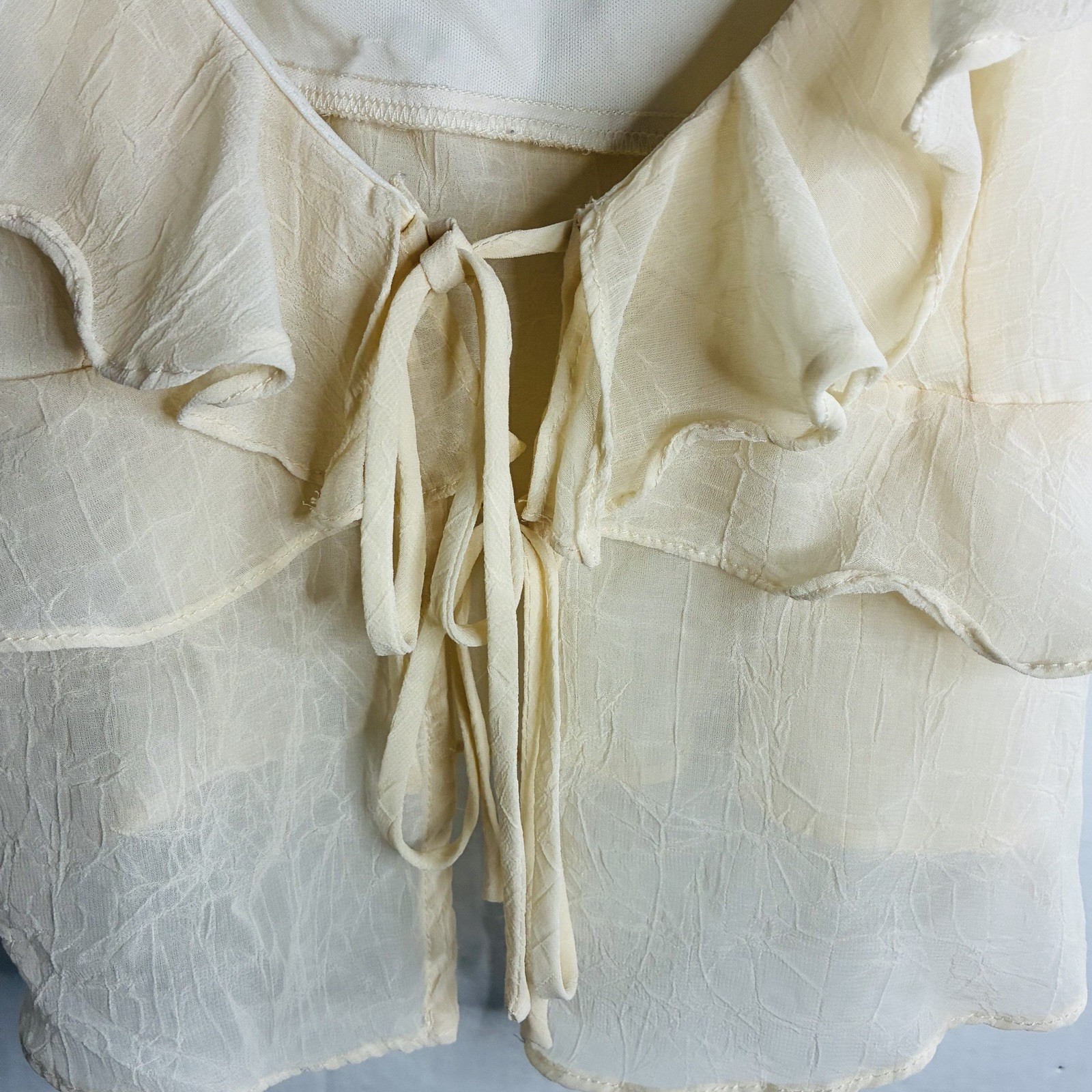 Thirty/Thirty LA Size XS ruffle Cream Lace Tie Strap Peplum Corset Crop Top NWOT