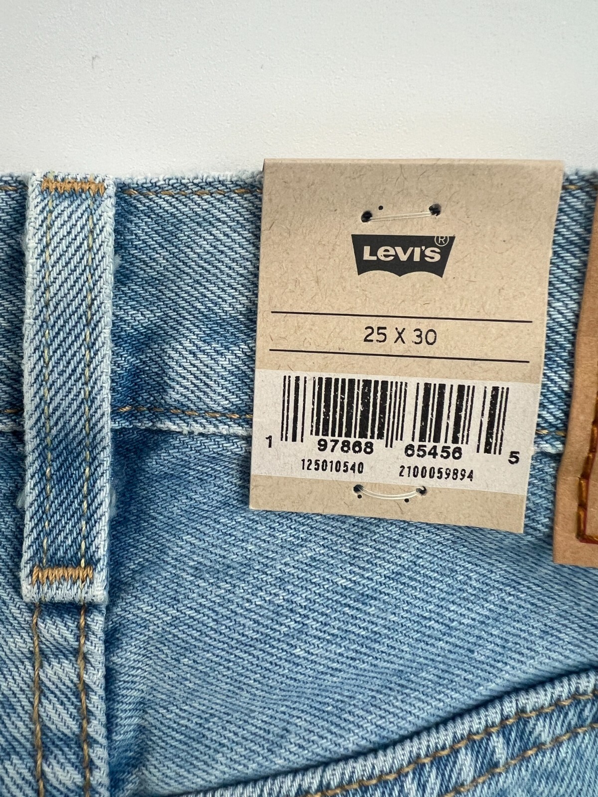 Levi’s Women 501 Original Fit Patched Straight Leg Button Fly Jeans Blue NWT