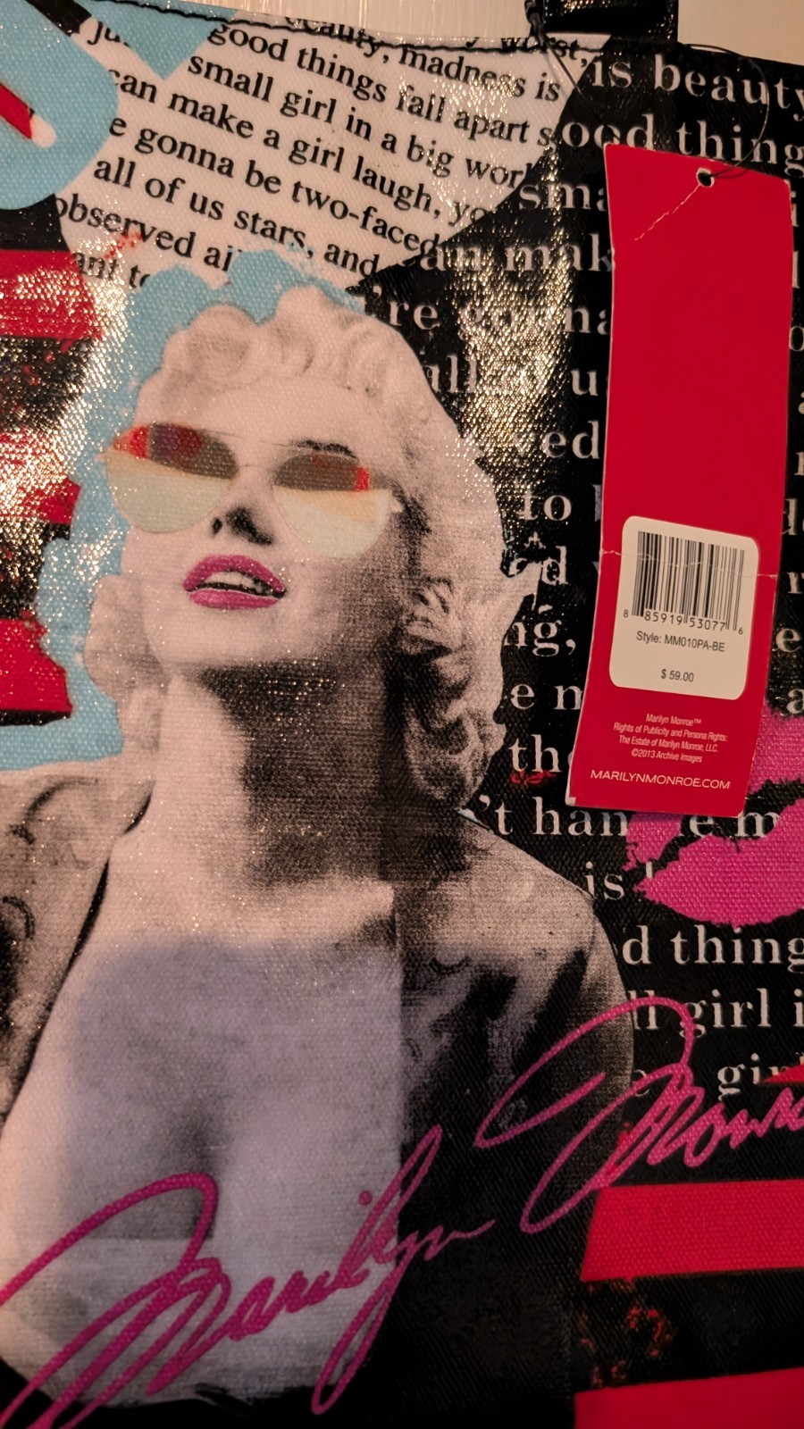 NWT Beautiful Black/Red/White/Blue Tote Bag by Estate Of Marilyn Monroe LLC 2013