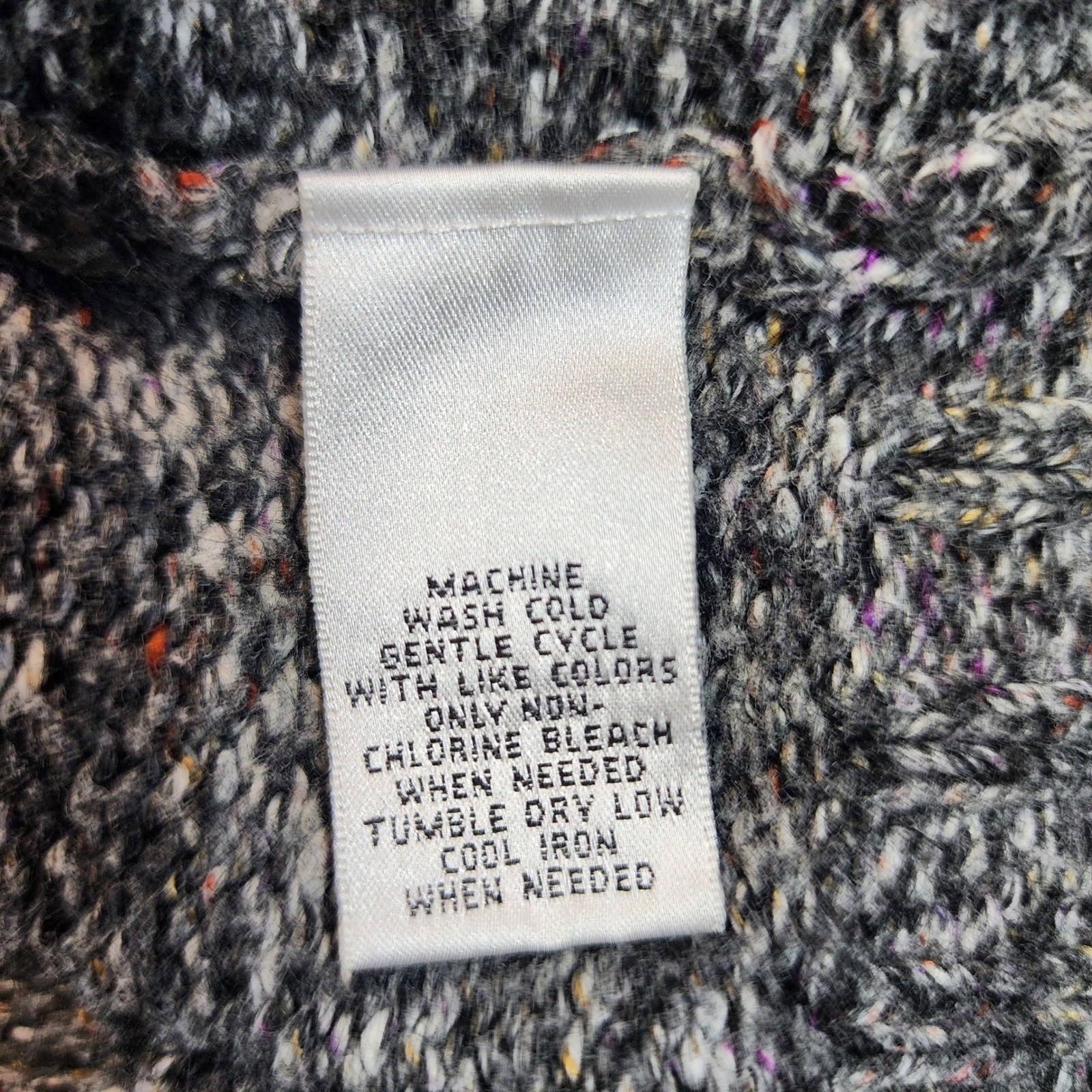 Womens Knit Cardigan Sweater Vest Medium Gray Y2K Chunky Lagenlook Twee Coquette