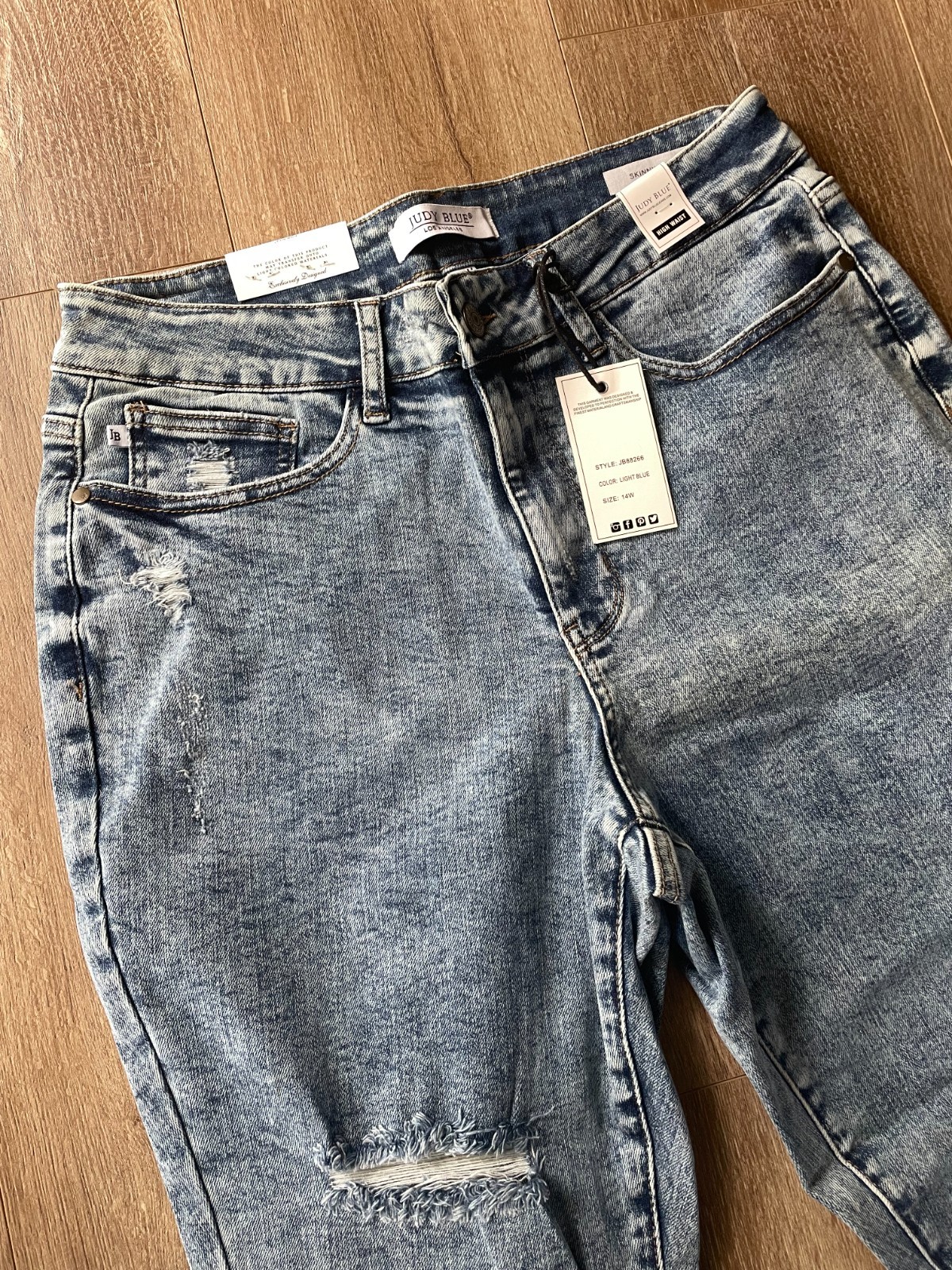 New PLUS Judy Blue Skinny Fit Light Blue Denim JB88266