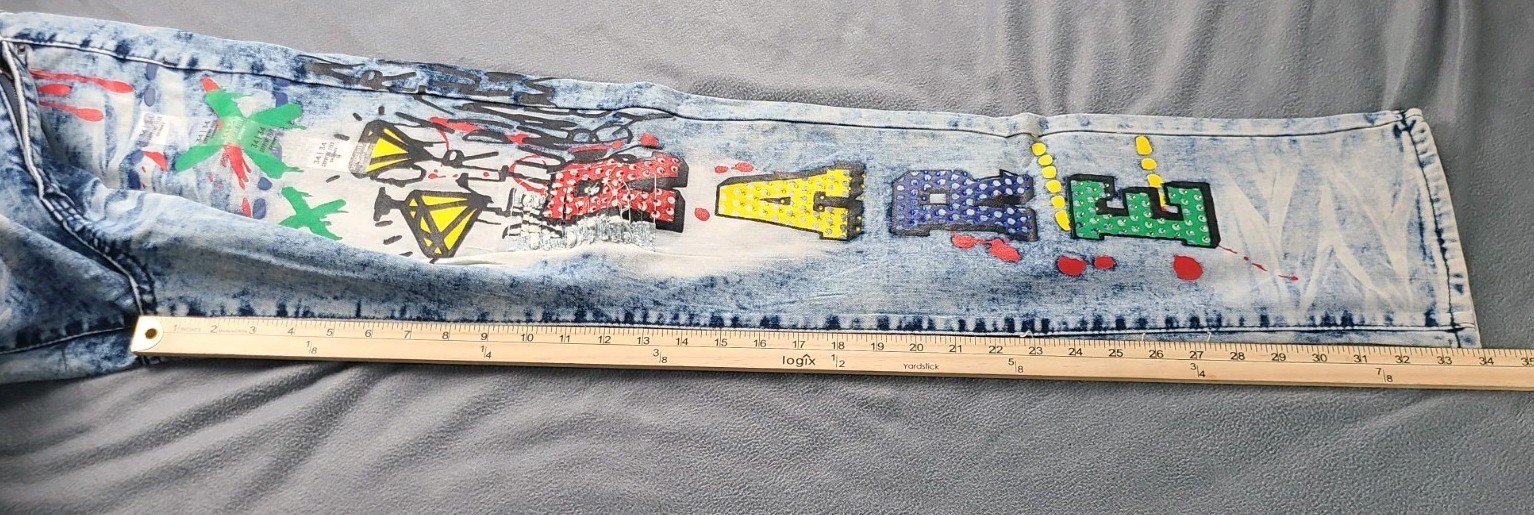 Rue 21 Premium Men’sBlue Design Patch Distressed Jeans Skinny Fit Jean 34×34 NWT