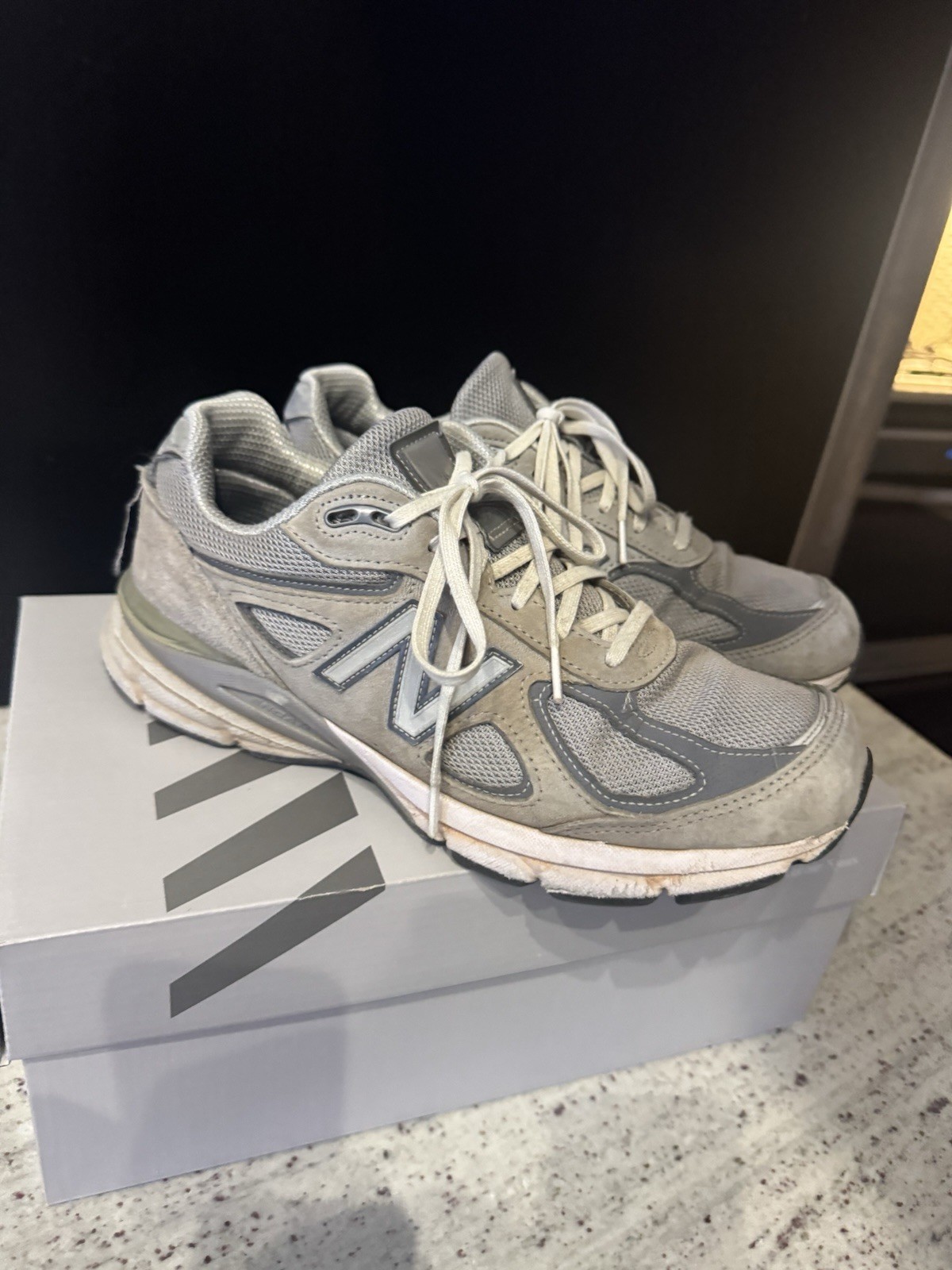 New Balance 990V4 Grey – Size 9.5, Used