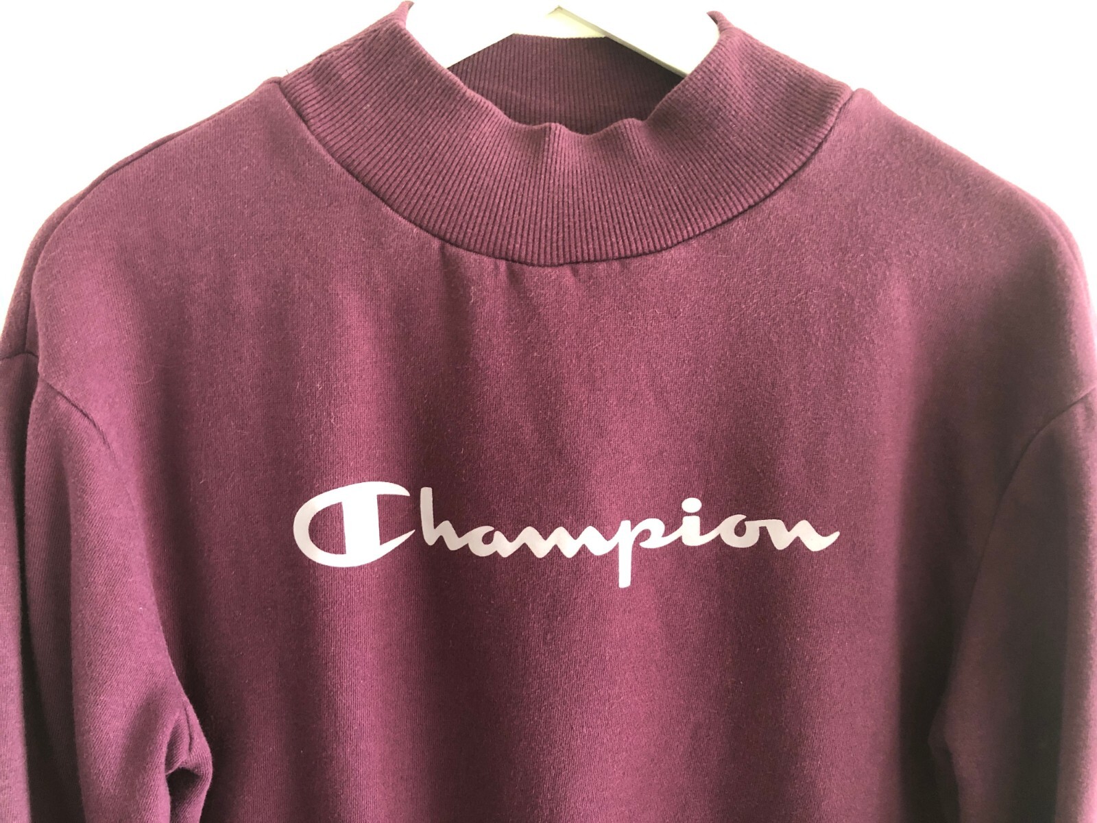 vtg Champion Mock Neck Sweatshirt Sz S Dark Magenta Cotton Blend Crop LOGO